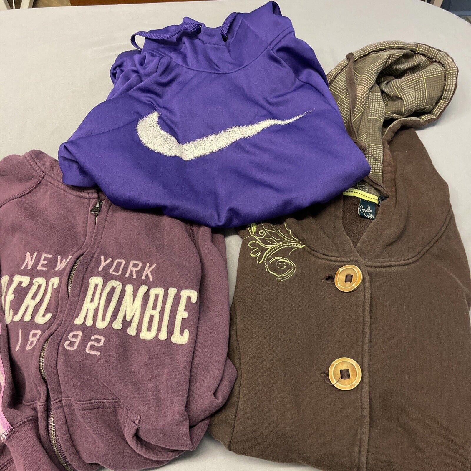 Designer Women's Sweatshirts Lot Of 3 M Size ONE SIZE - 1 Thumbnail