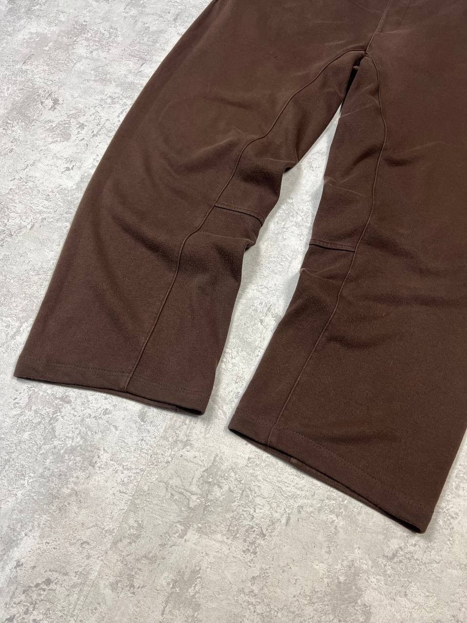 Nike Vintage Nike Y2K Brown Baggy Sweatpants Size XL Size US 37 - 6 Thumbnail