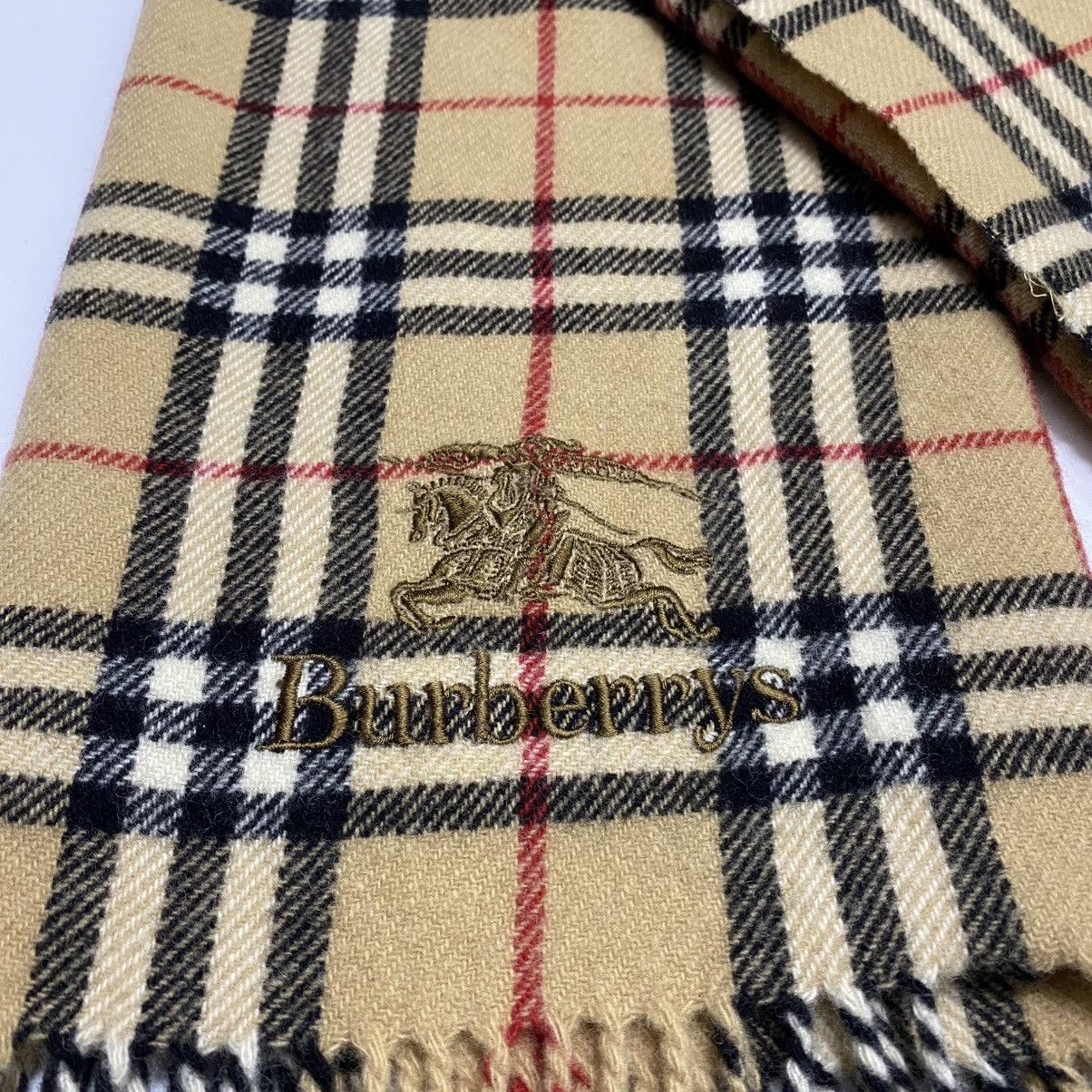 Burberry BURBERRYS SCARF MUFFLER BUR066 Size ONE SIZE - 3 Thumbnail