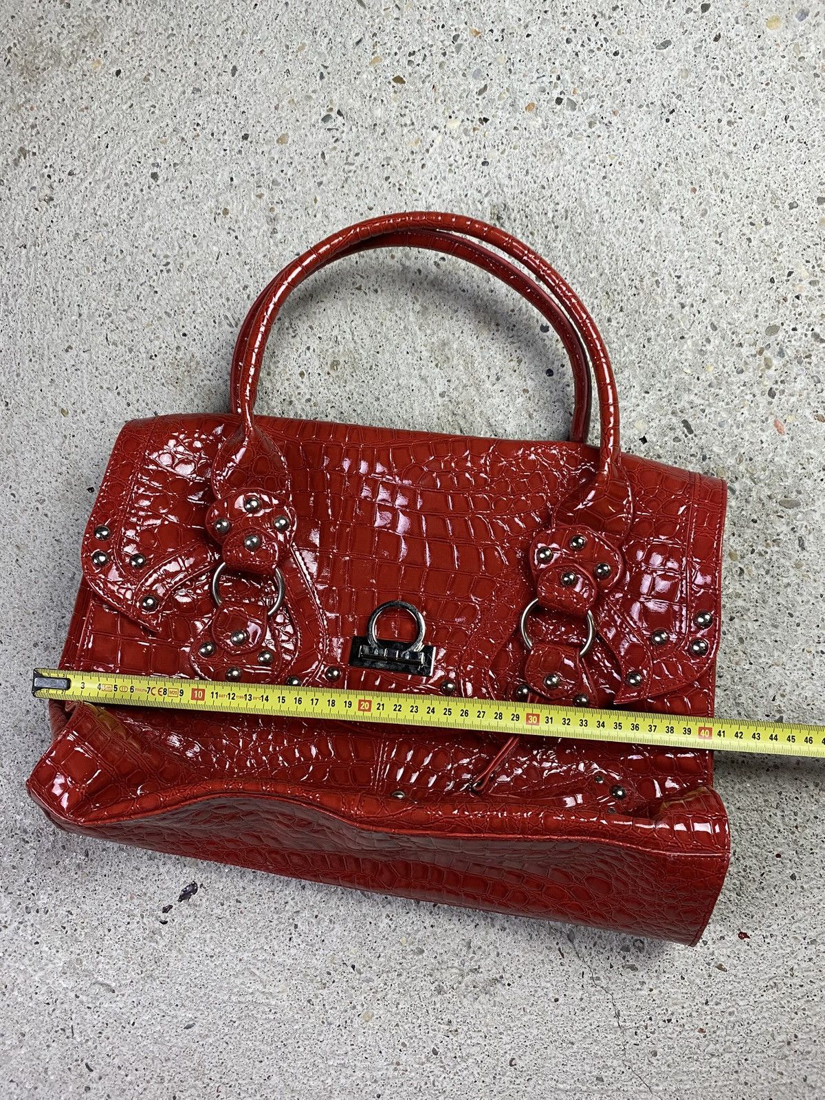 Japanese Brand Vintage hand bag red y2k fashion japan leather Size ONE SIZE - 12 Thumbnail