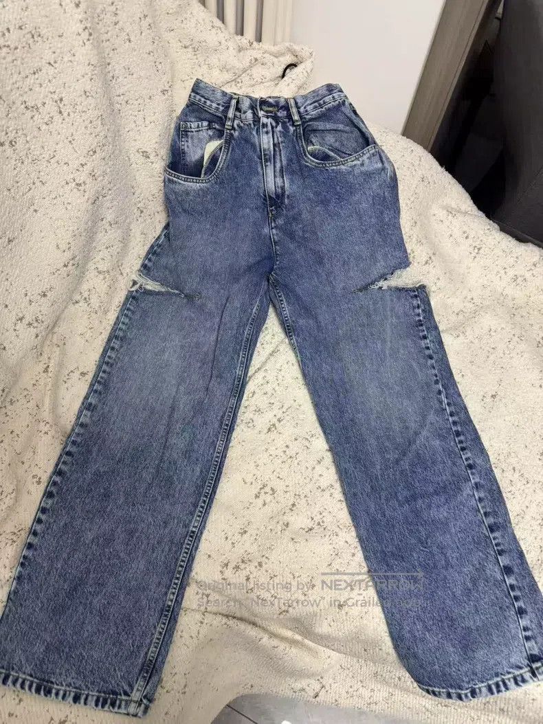 Maison Margiela Maison Margiela Cut jeans with a knife Size 26" / US 2 / IT 38 - 1 Thumbnail