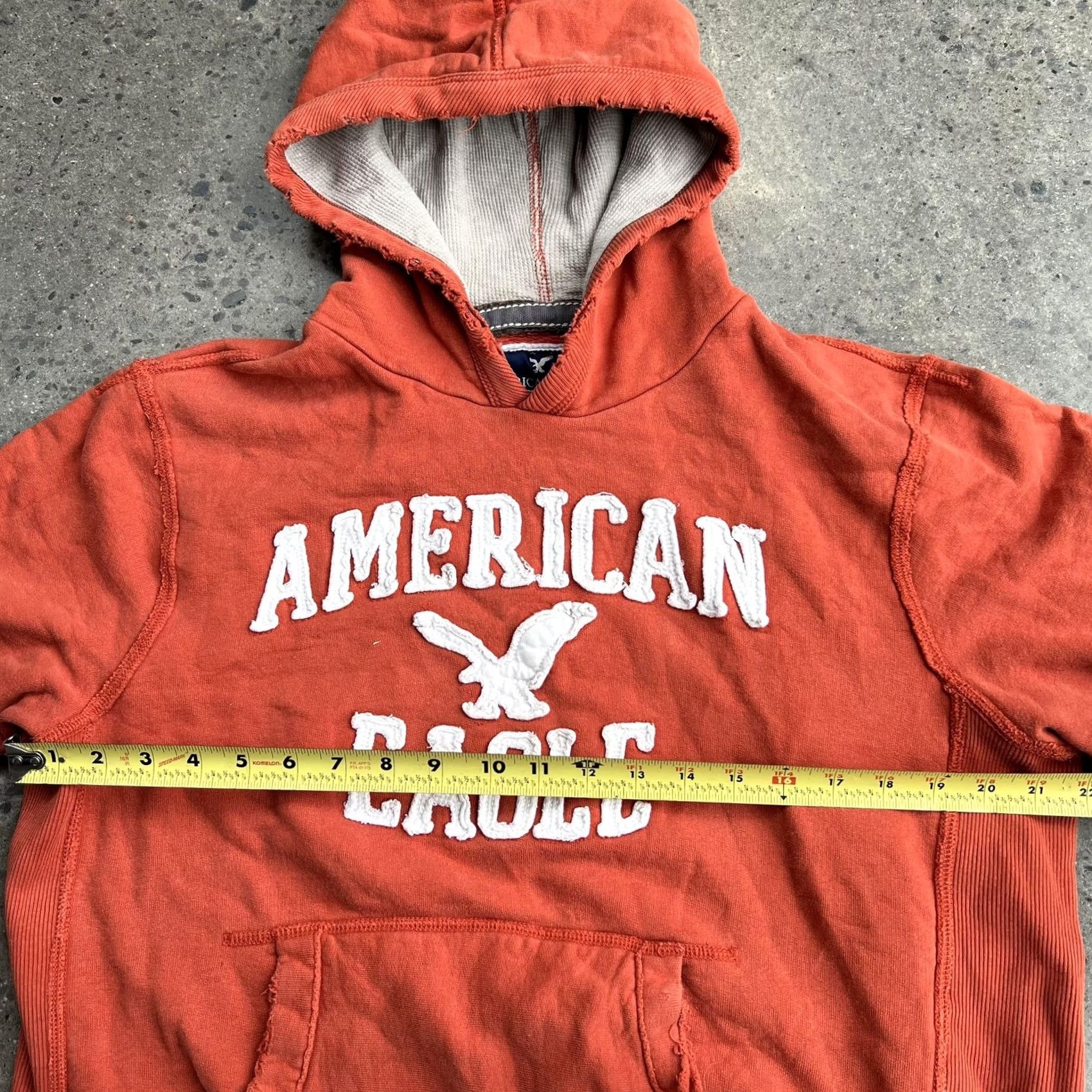 American Eagle Outfitters VINTAGE American Eagle Outfitters Hoodie Pullover Mens M Orange Graphic Print Kangaroo Pocket Embroidered Logo 01977 Size US M / EU 48-50 / 2 - 5 Thumbnail