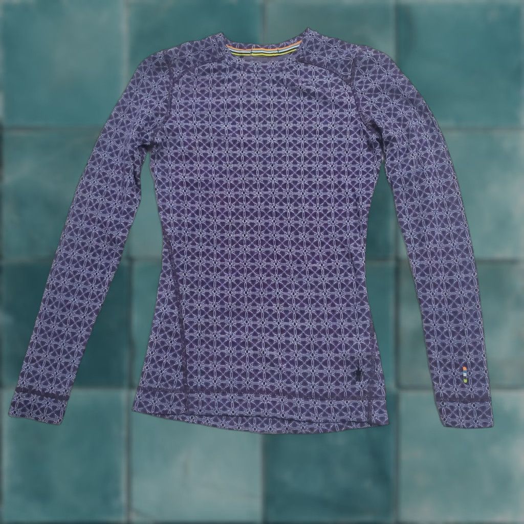Smartwool VINTAGE SmartWool Base Layer Top Women XS Purple Geo Print 100% Merino Wool Long Sleeve Shirt Pullover Crew Neck Slim Womens Size XS / US 0-2 / IT 36-38 - 1 Thumbnail