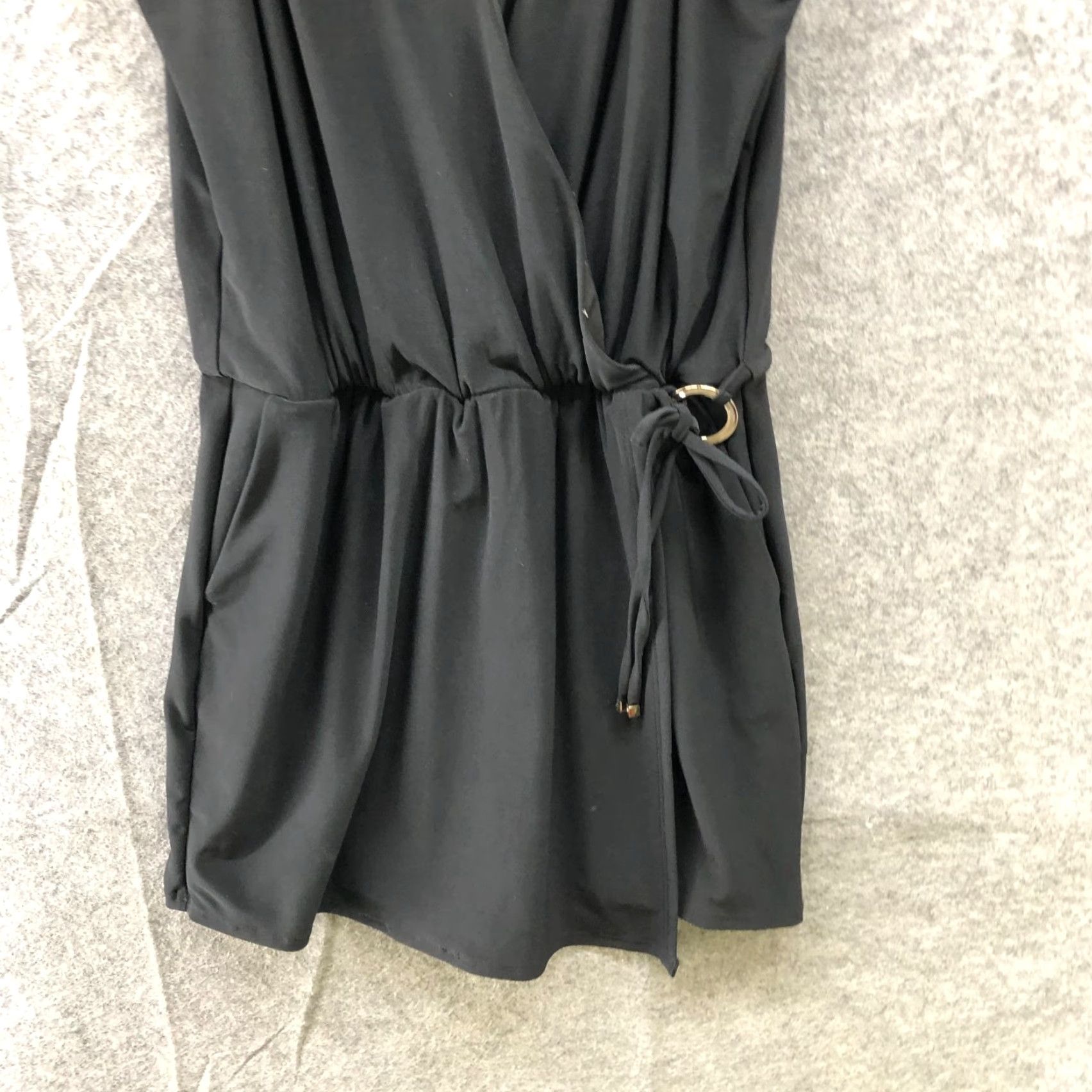 White House Black Market White House Black Market Sleeveless Wrap Romper Dress Womens 2P Black V-Neck R Size XS / US 0-2 / IT 36-38 - 4 Thumbnail