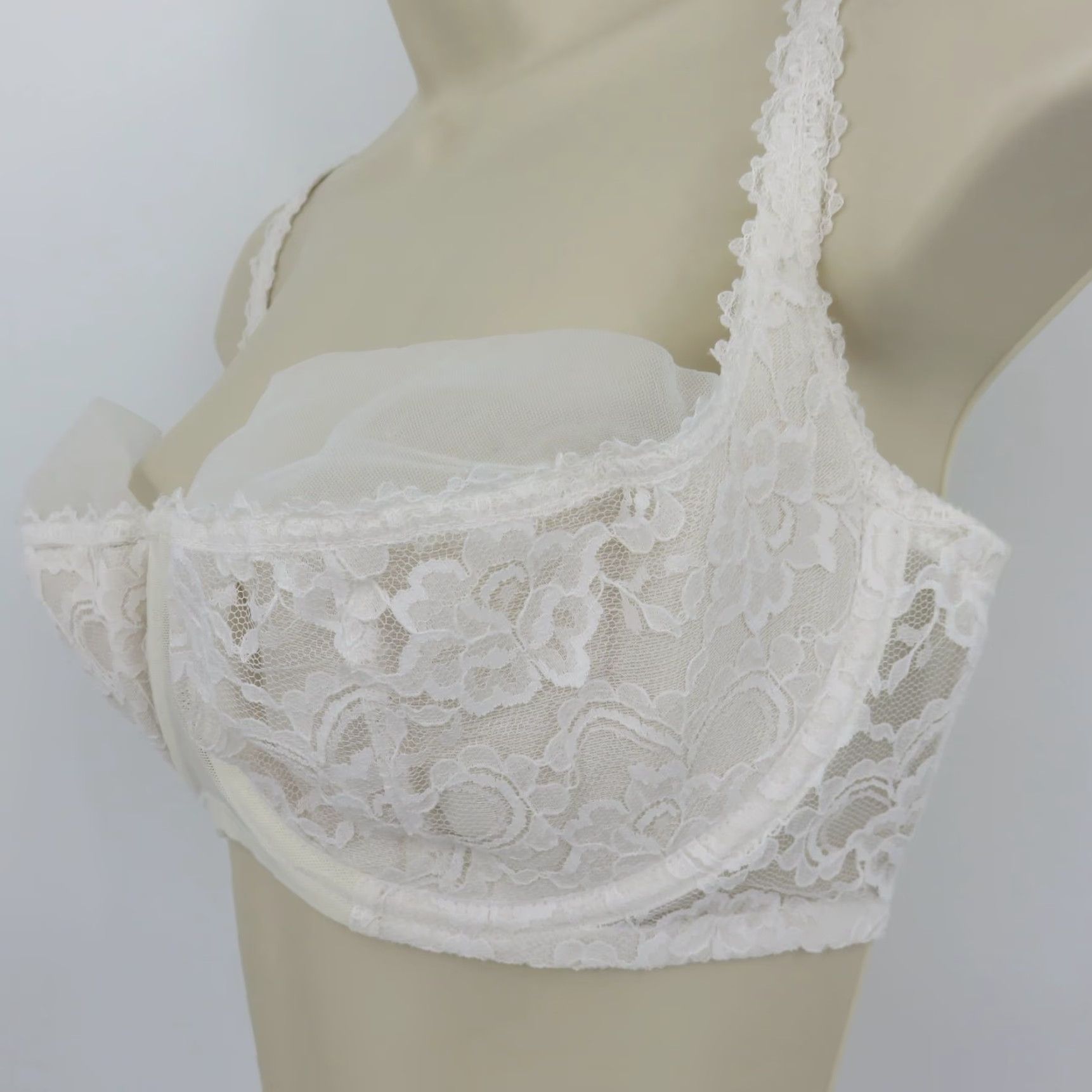 Vintage VINTAGE Jezebel Bra Balconette 38D 38DD White Floral Lace Tulle Underwire Nylon Blended Fabric 400 Hooks & Eye Womens Size ONE SIZE - 5 Thumbnail
