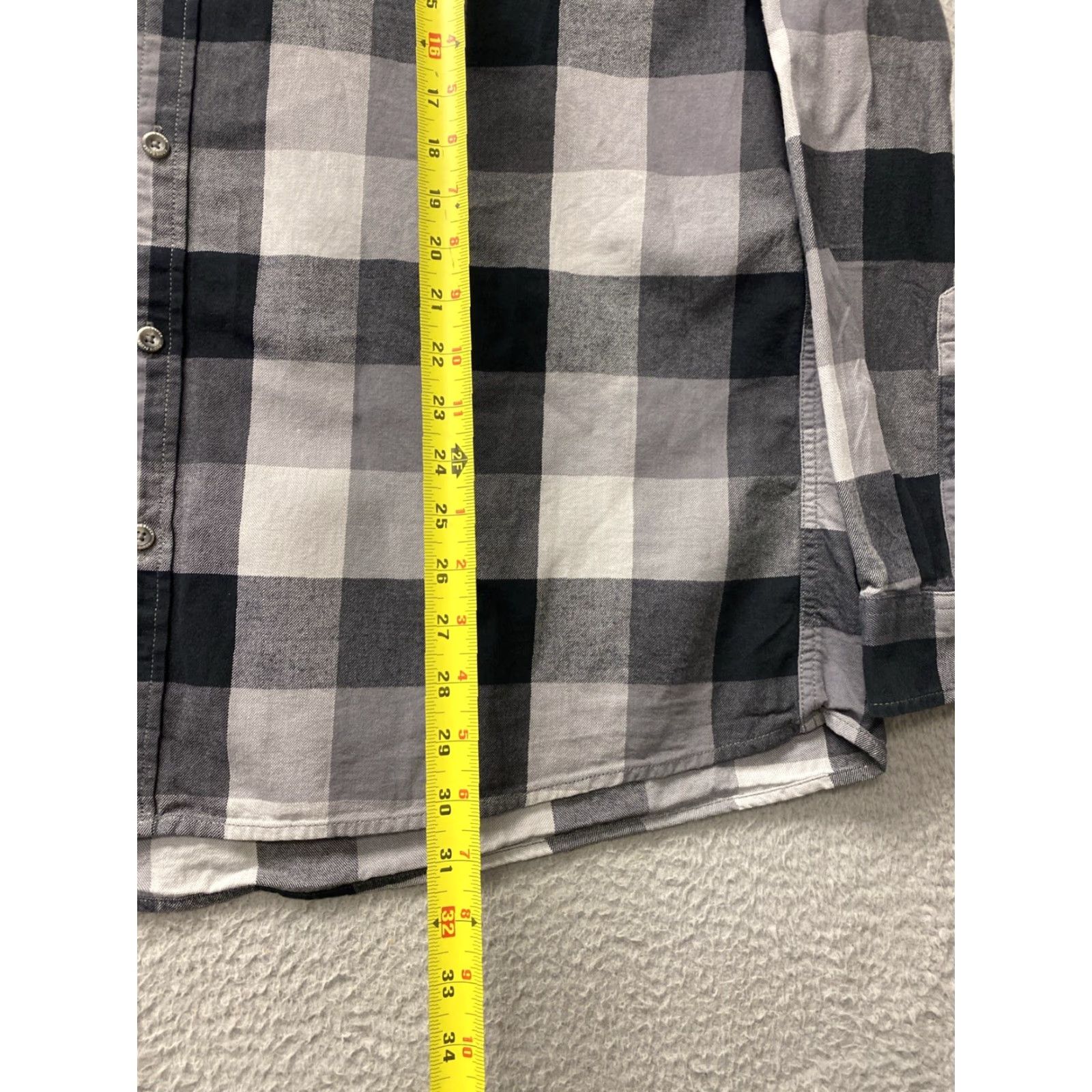 Eddie Bauer Eddie Bauer Button-Up Shirt Gray Black Plaid 2XL Multicolor Cotton Long Sleeve Regular Men’s Size 2XL Shirt 90s City Classic Dad USA Modern Size US XXL / EU 58 / 5 - 5 Thumbnail