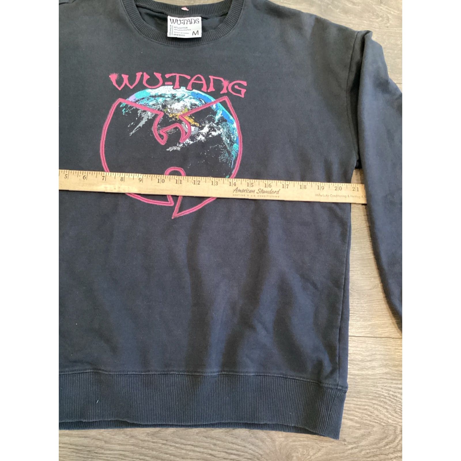 Vintage Wu-Tang Clan Earth Logo Sweatshirt Black Medium Unisex Hip Hop Graphic Pullover Long Sleeve Size US M / EU 48-50 / 2 - 6 Thumbnail