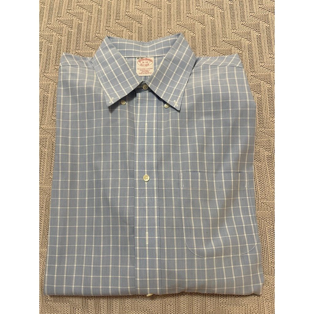 Brooks Brothers Brooks Brothers blue plaid traditional fit button down Size US L / EU 52-54 / 3 - 1 Thumbnail