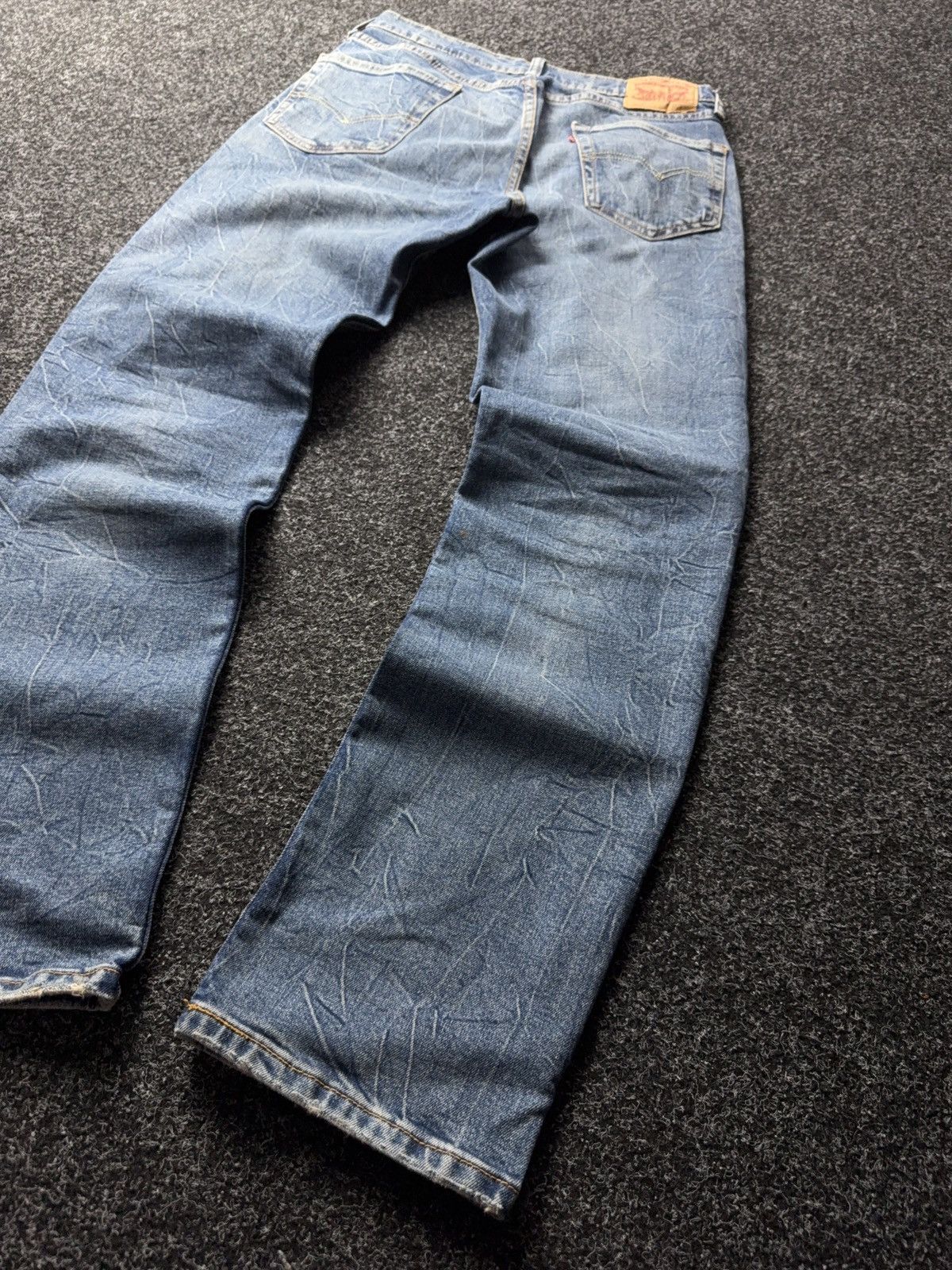 Levi's Retro Levi’s 501 Original Fit Distressed Light Wash Jeans Size US 31 - 11 Thumbnail