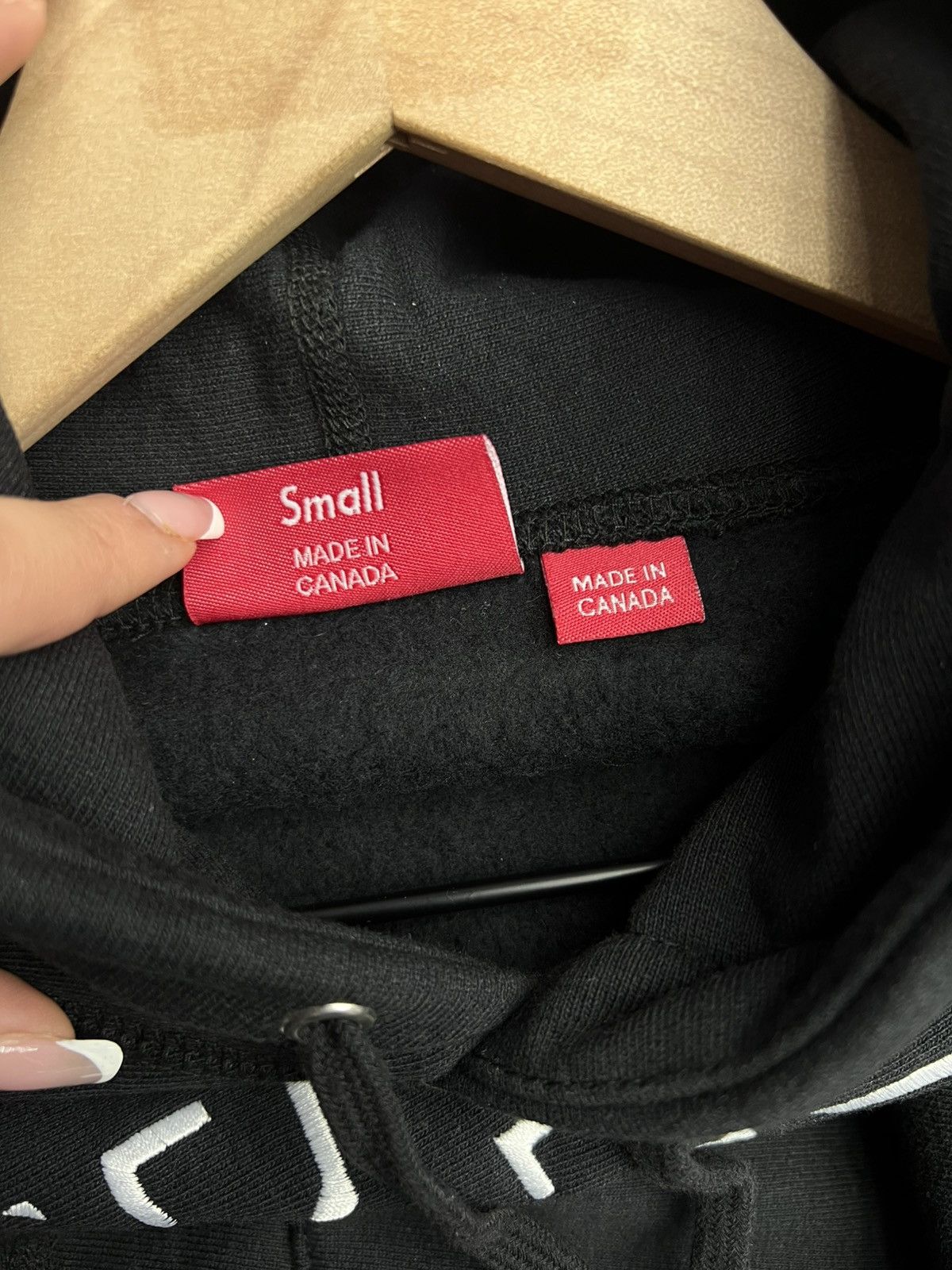 Supreme Supreme Black Drop Shadow Hoodie Size US S / EU 44-46 / 1 - 9 Thumbnail