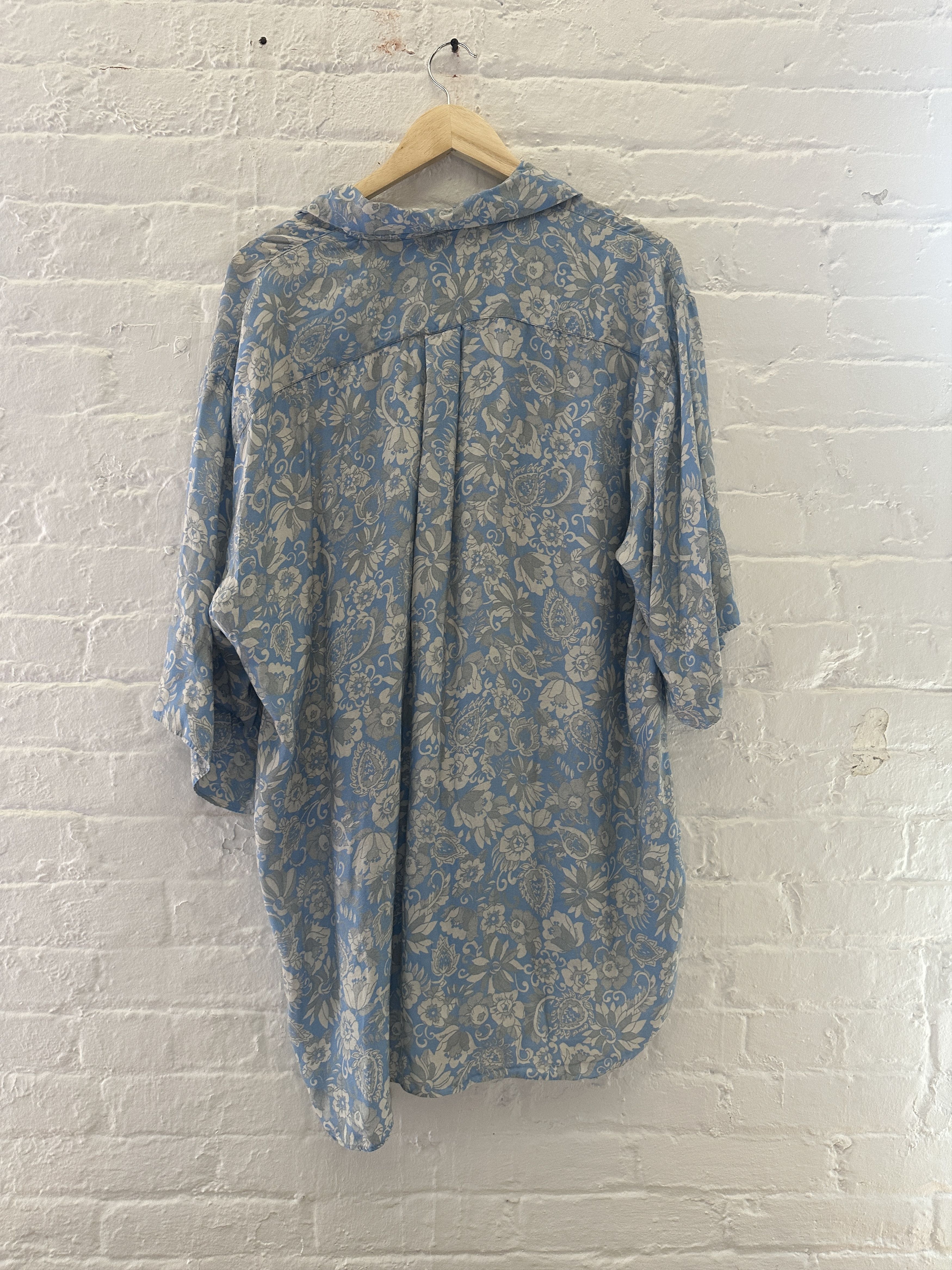 Dries Van Noten Dries Van Noten Oversized Short Sleeve Button Up Size US XL / EU 56 / 4 - 4 Thumbnail
