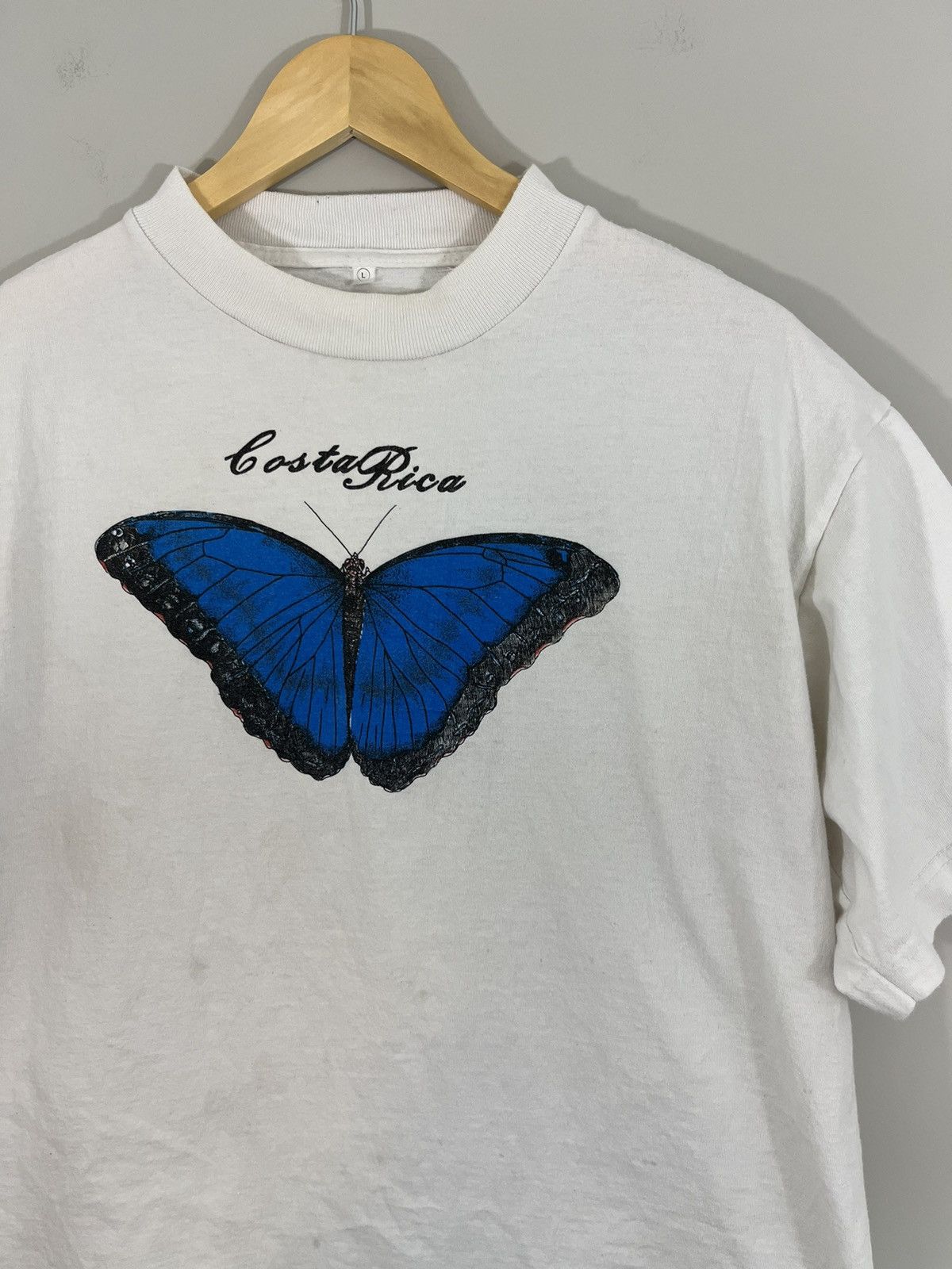 Vintage Costa Rica Butterfly Distressed Faded Tee Size US L / EU 52-54 / 3 - 1 Thumbnail
