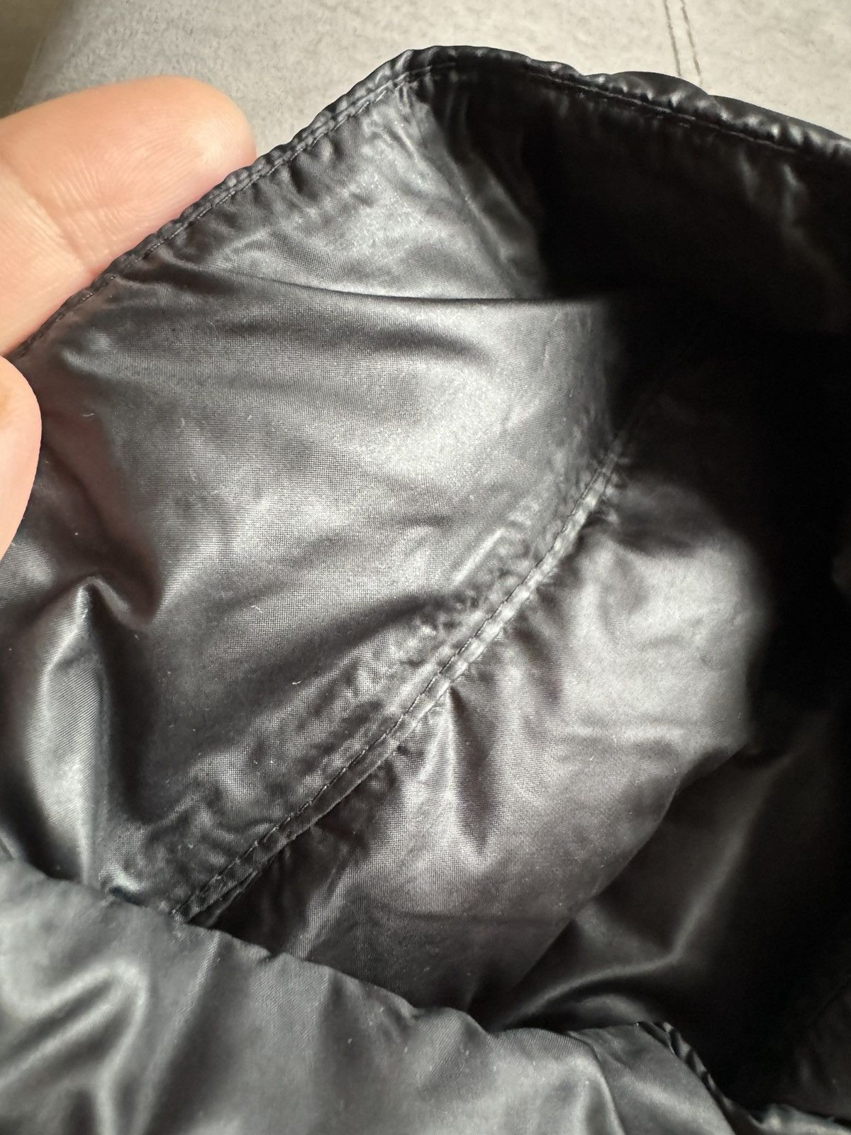 Moncler MONCLER “LIANE” ladies gilet REAL SIZES IN PHOTOS BY TAPE Size S / US 4 / IT 40 - 21 Thumbnail