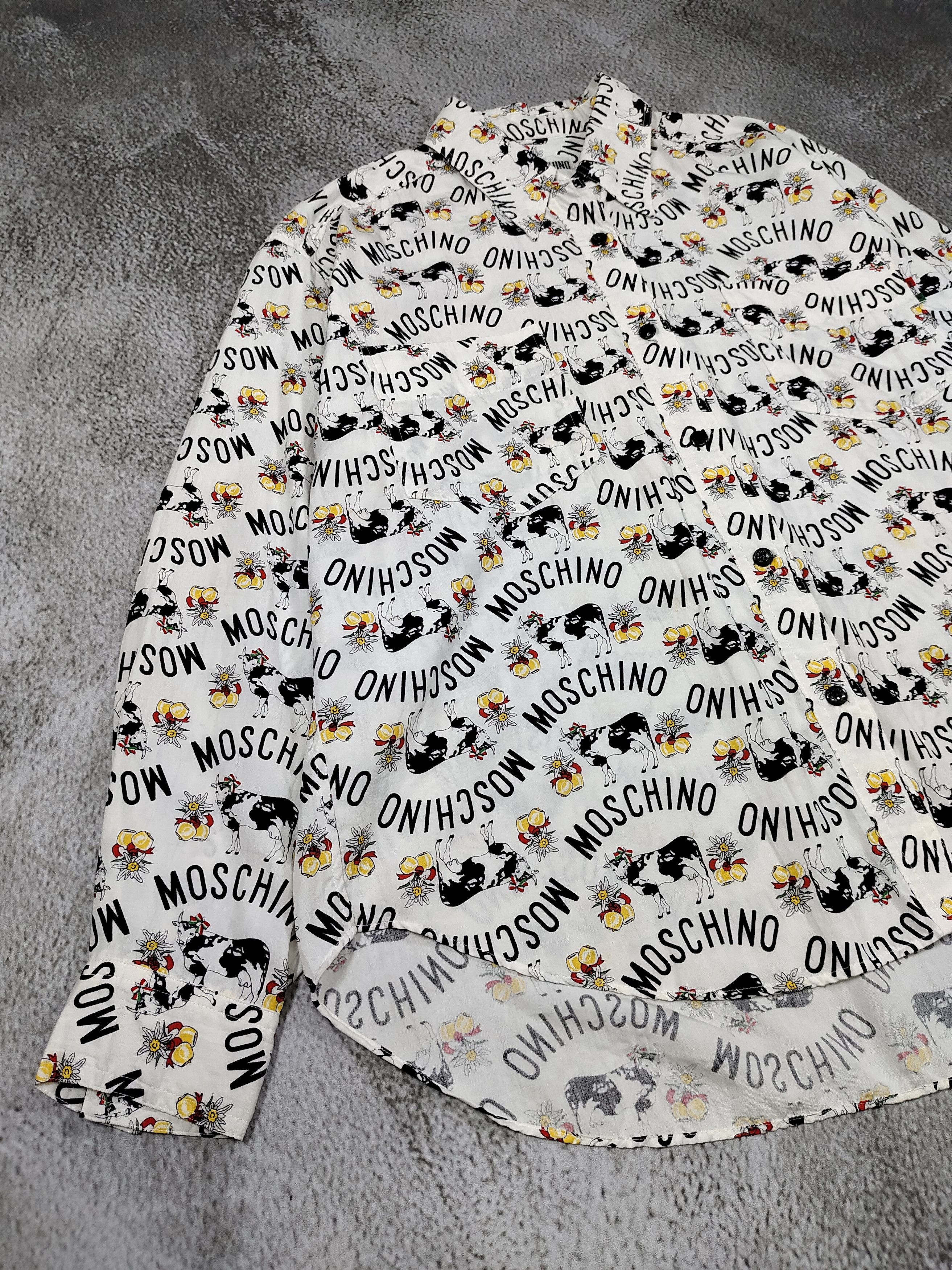 Moschino 90s Moschino- Rare AOP Typography Cow Farm Graphic Shirt Size L / US 10 / IT 46 - 4 Thumbnail
