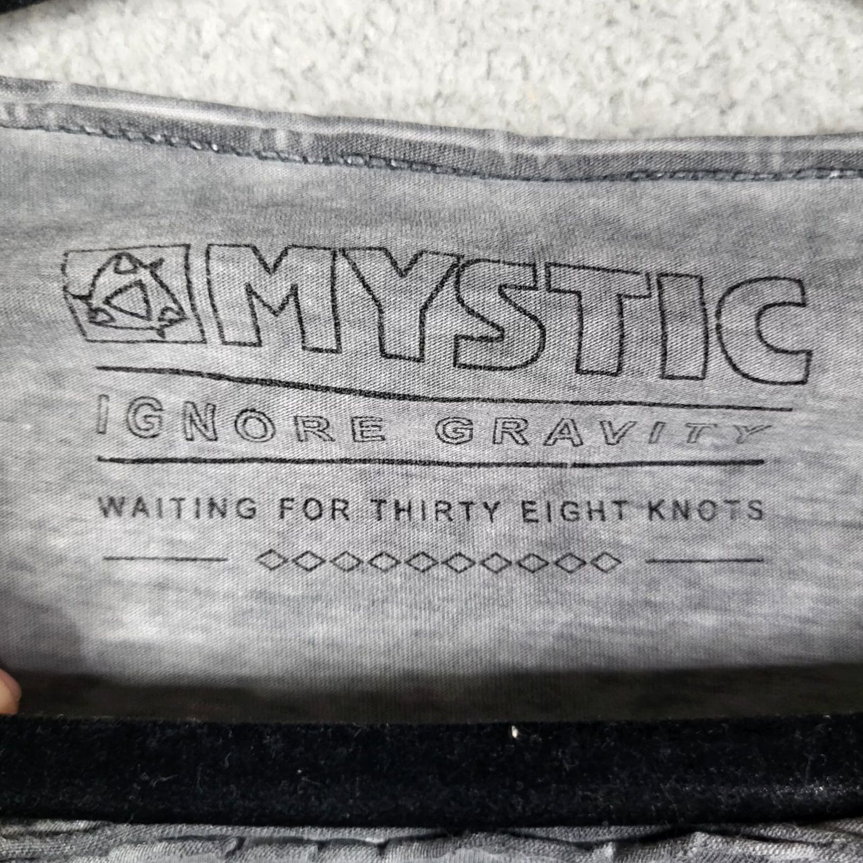 Vintage IGNORE GRAVITY MYSTIC T-shirt Size L Dark Gray Graphic Men's Size US L / EU 52-54 / 3 - 5 Thumbnail