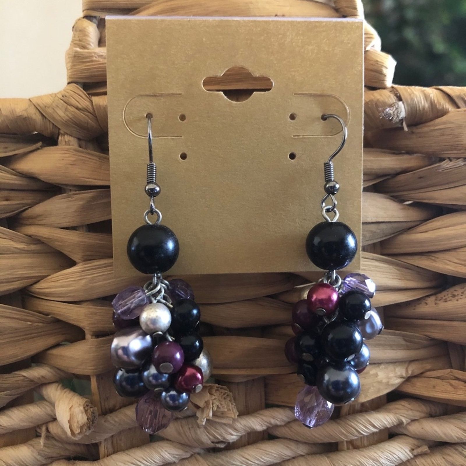 Vintage Vintage repurpose bead bauble cluster earrings Size ONE SIZE - 1 Thumbnail