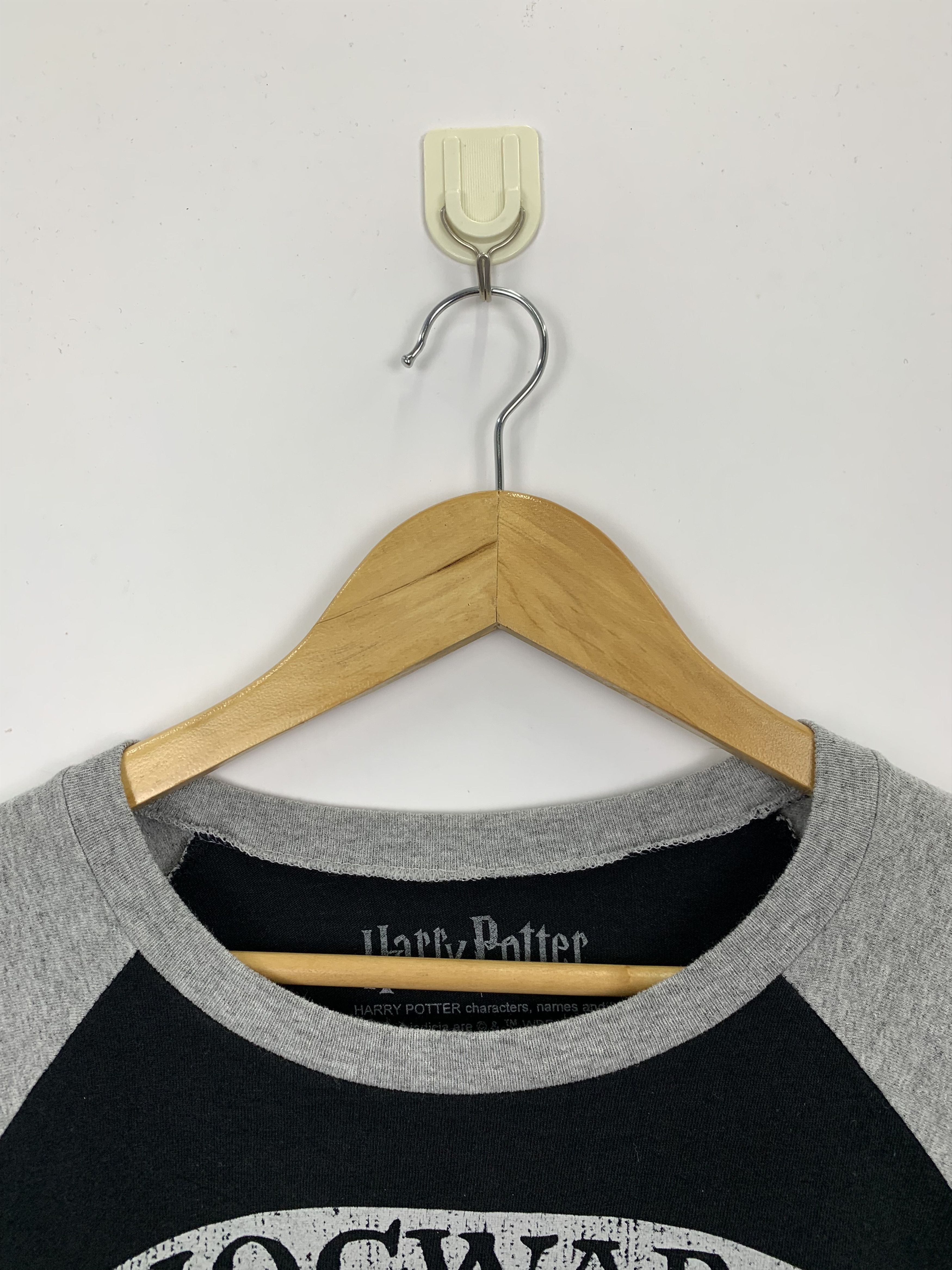 Other Harry Potter Hogwarts Longsleeve Tee TA0135 Size US XL / EU 56 / 4 - 7 Thumbnail