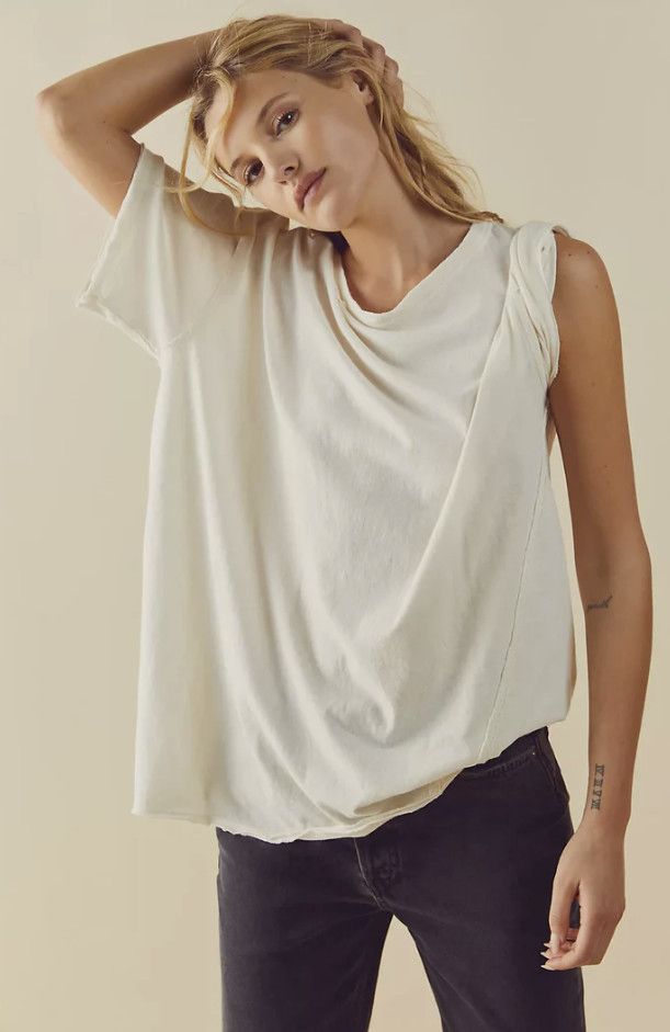 Free People Free People We the Free Dani Tee Ivory ( S ) Size US S / EU 44-46 / 1 - 1 Thumbnail