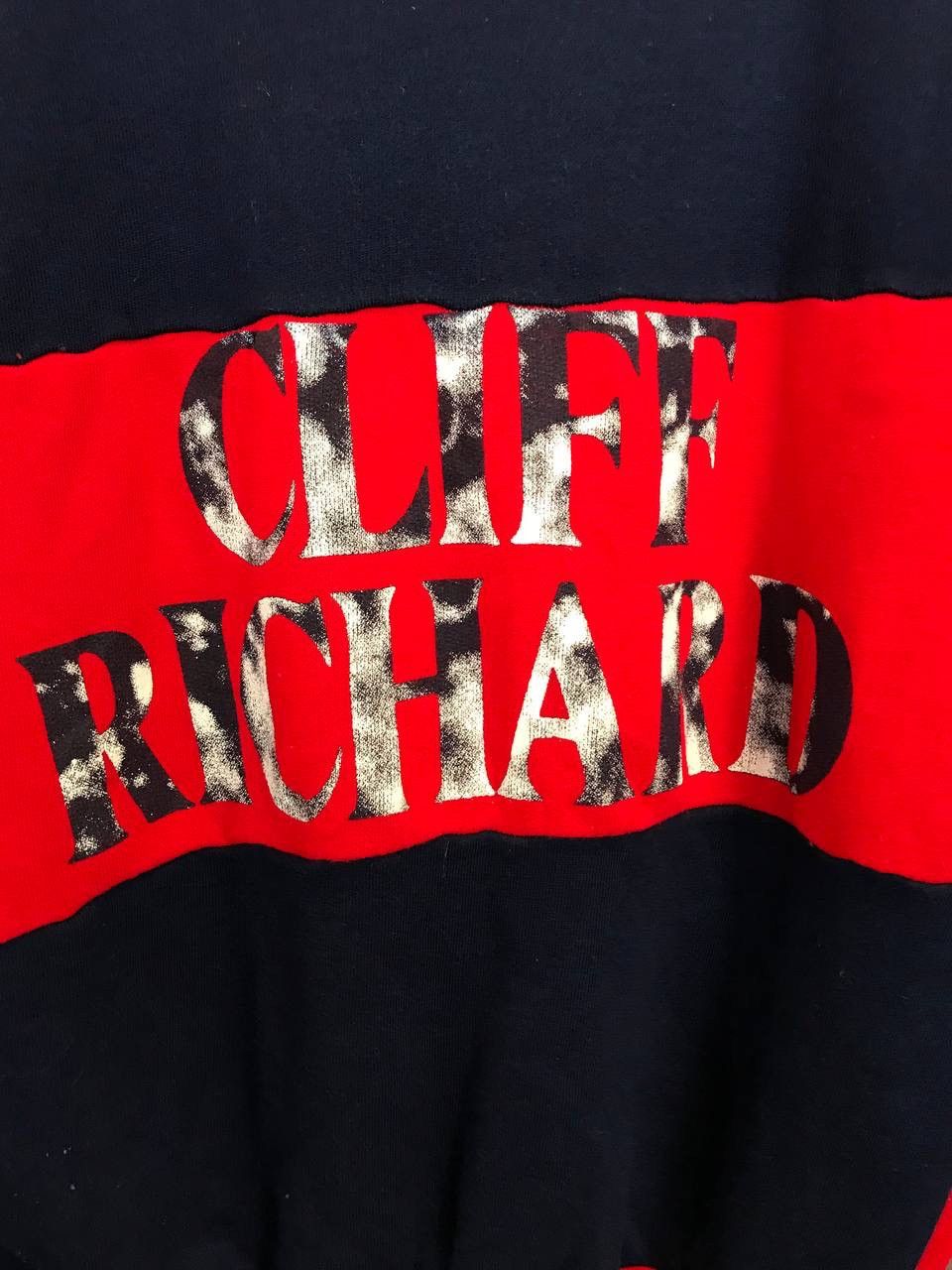 Band Tees Cliff Richard 1990 vintage band tour sweatshirt Size US L / EU 52-54 / 3 - 3 Thumbnail