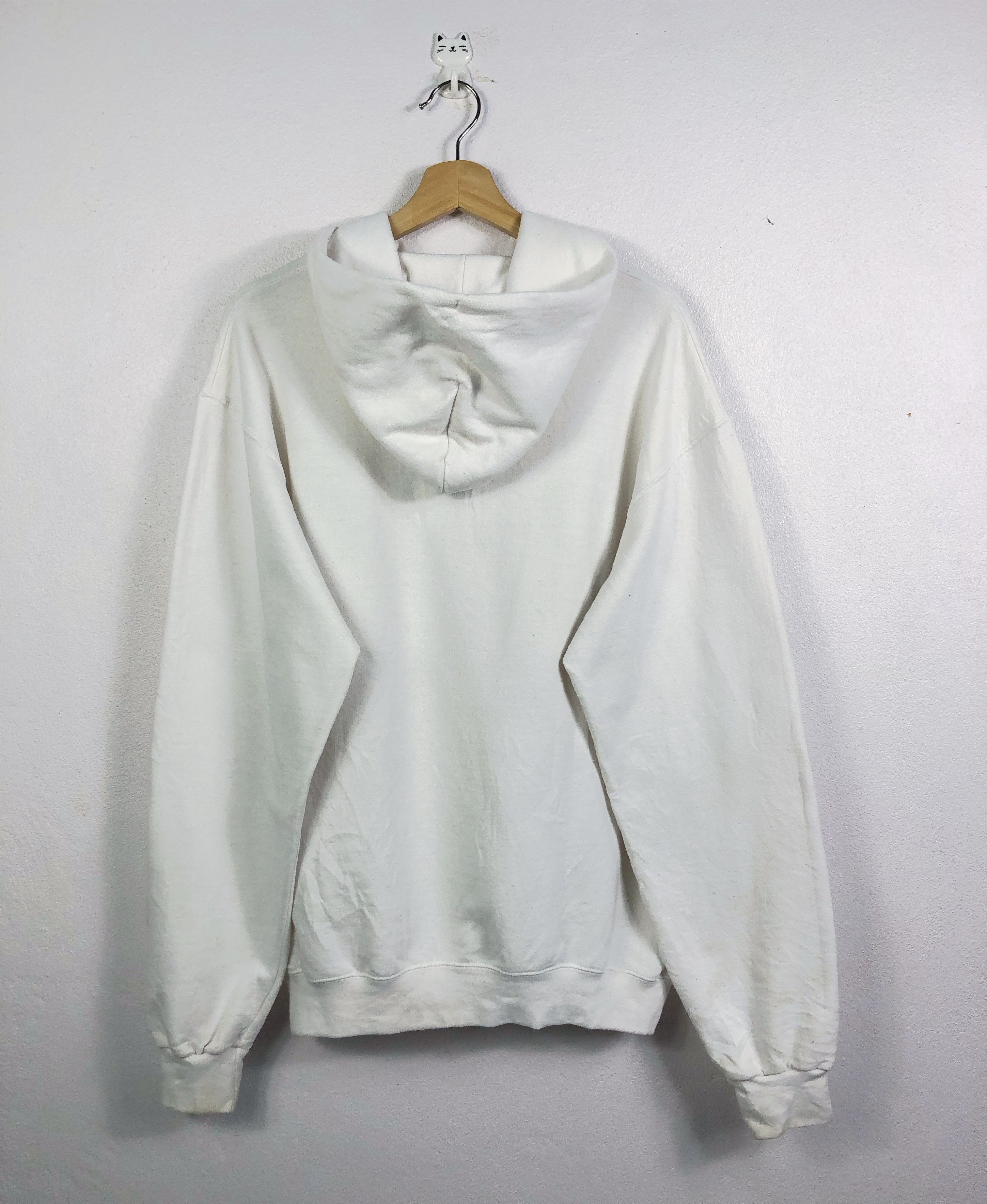 Champion Rare Champion Embroidered Pullover Hoodie Size US M / EU 48-50 / 2 - 7 Thumbnail