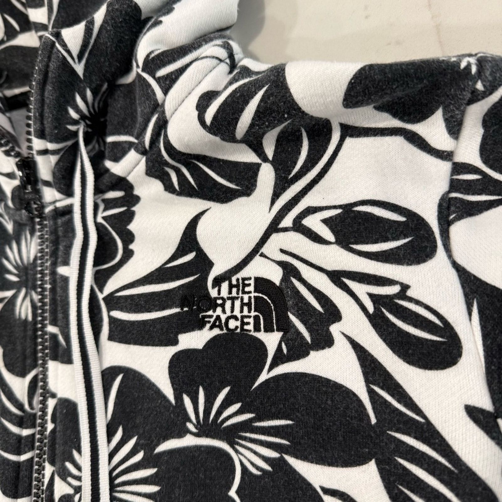The North Face The North Face Floral FullZip Hoodie Sweatshirt Womens Large Size L / US 10 / IT 46 - 4 Thumbnail