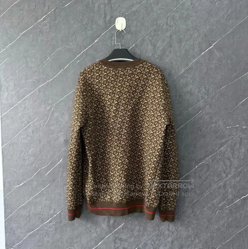 Burberry Burberry Brown Knitted Sweater for Women. Size M / US 6-8 / IT 42-44 - 2 Thumbnail