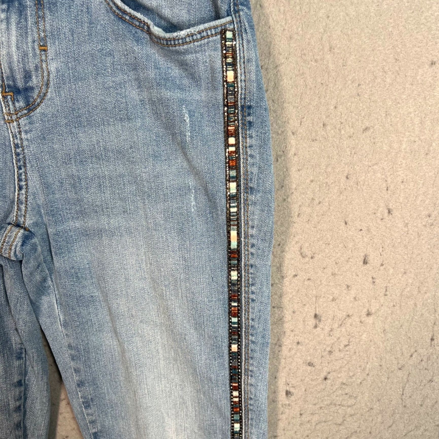 Zara VINTAGE Zara Beaded Side Stripe Skinny Jeans Womens Size 4 Blue Denim Adult Women Slim Fit 27in Inseam Jeans Size 27" / US 4 / IT 40 - 4 Thumbnail