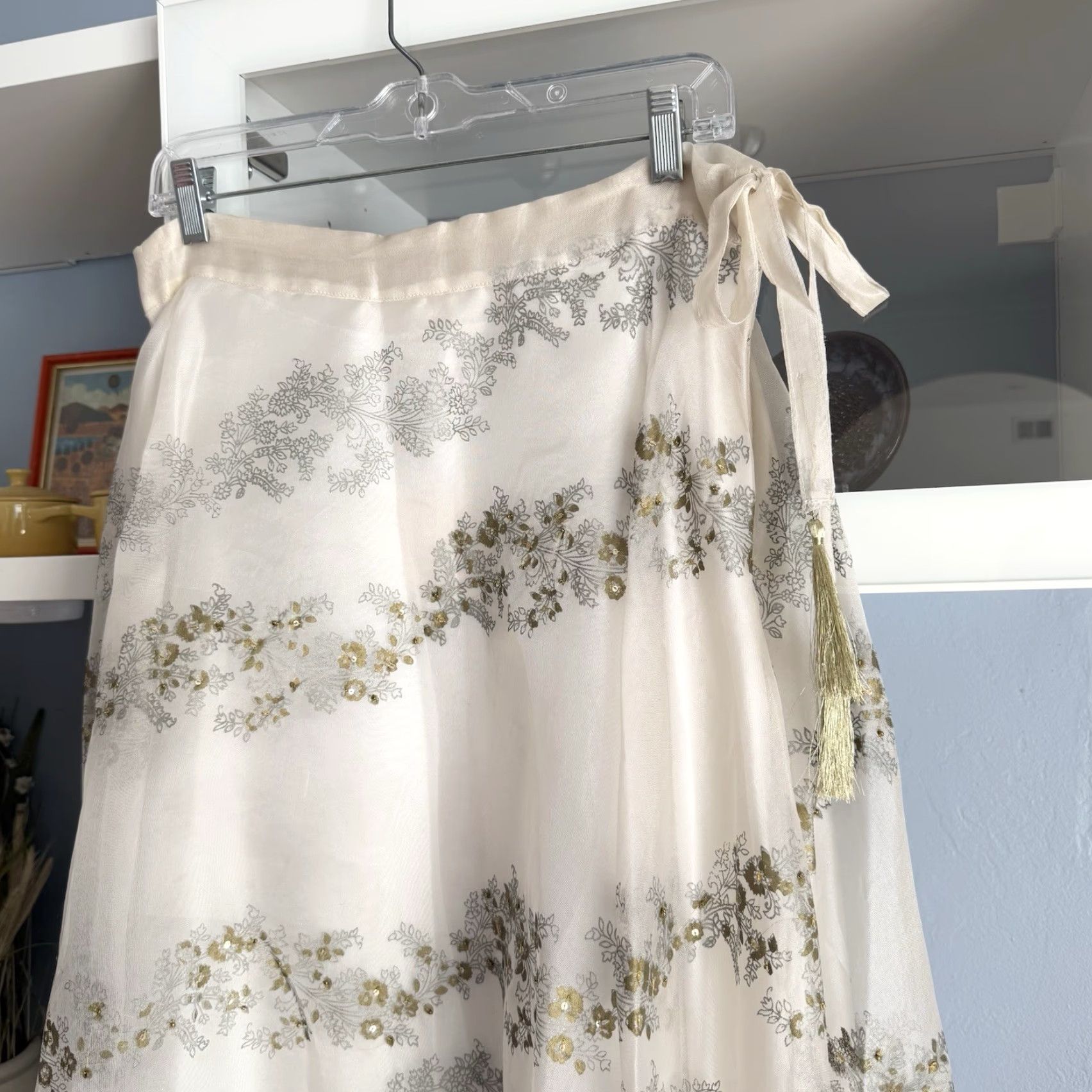 Soft Surroundings Soft Surroundings Floral Beaded Sequin Midi Skirt S Ivory Silver Gold Whimsy Size 28" / US 6 / IT 42 - 2 Thumbnail