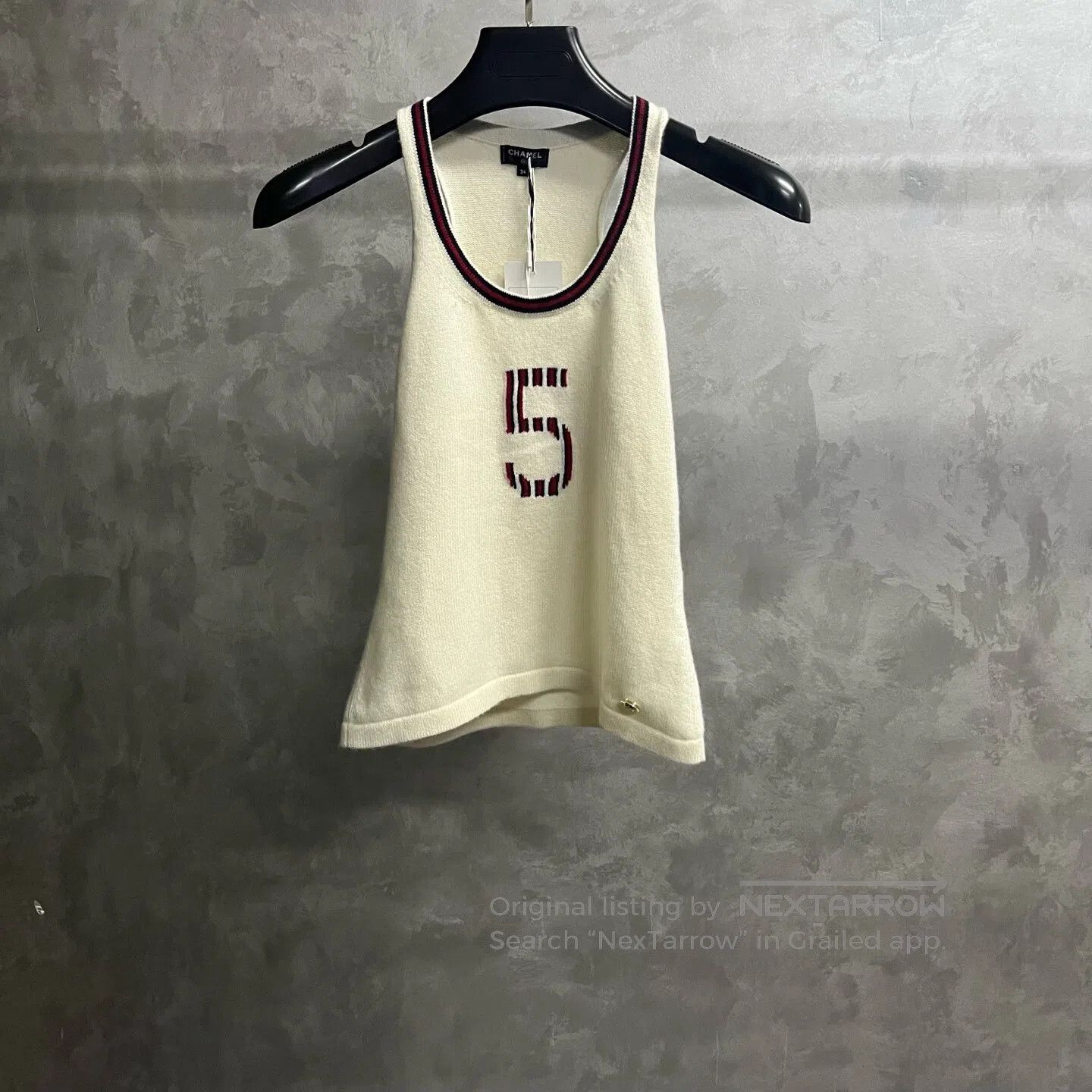 Chanel Chanel Digital pattern-printed sleeveless knitted vest| Size XS / US 0-2 / IT 36-38 - 1 Thumbnail