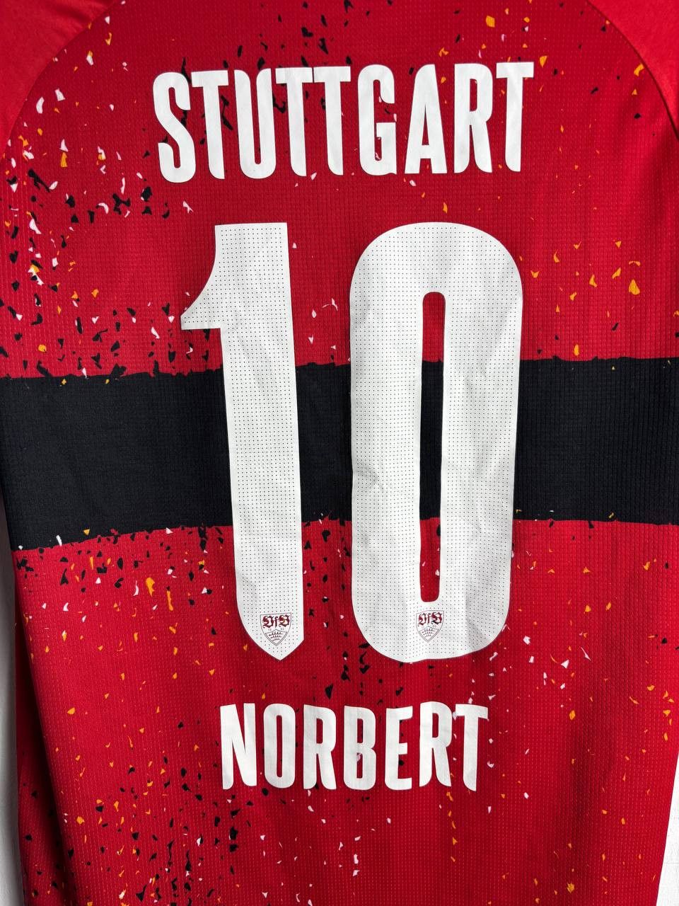 Other Stuttgart Norbert 10 Away 2020-2021 Jako Size US M / EU 48-50 / 2 - 3 Thumbnail