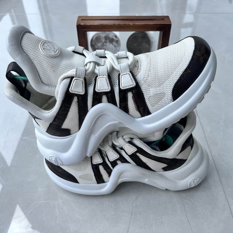 Louis Vuitton Louis Vuitton Chunky High-Top Sneakers - Size US 5.5 / EU 38 - 7 Thumbnail