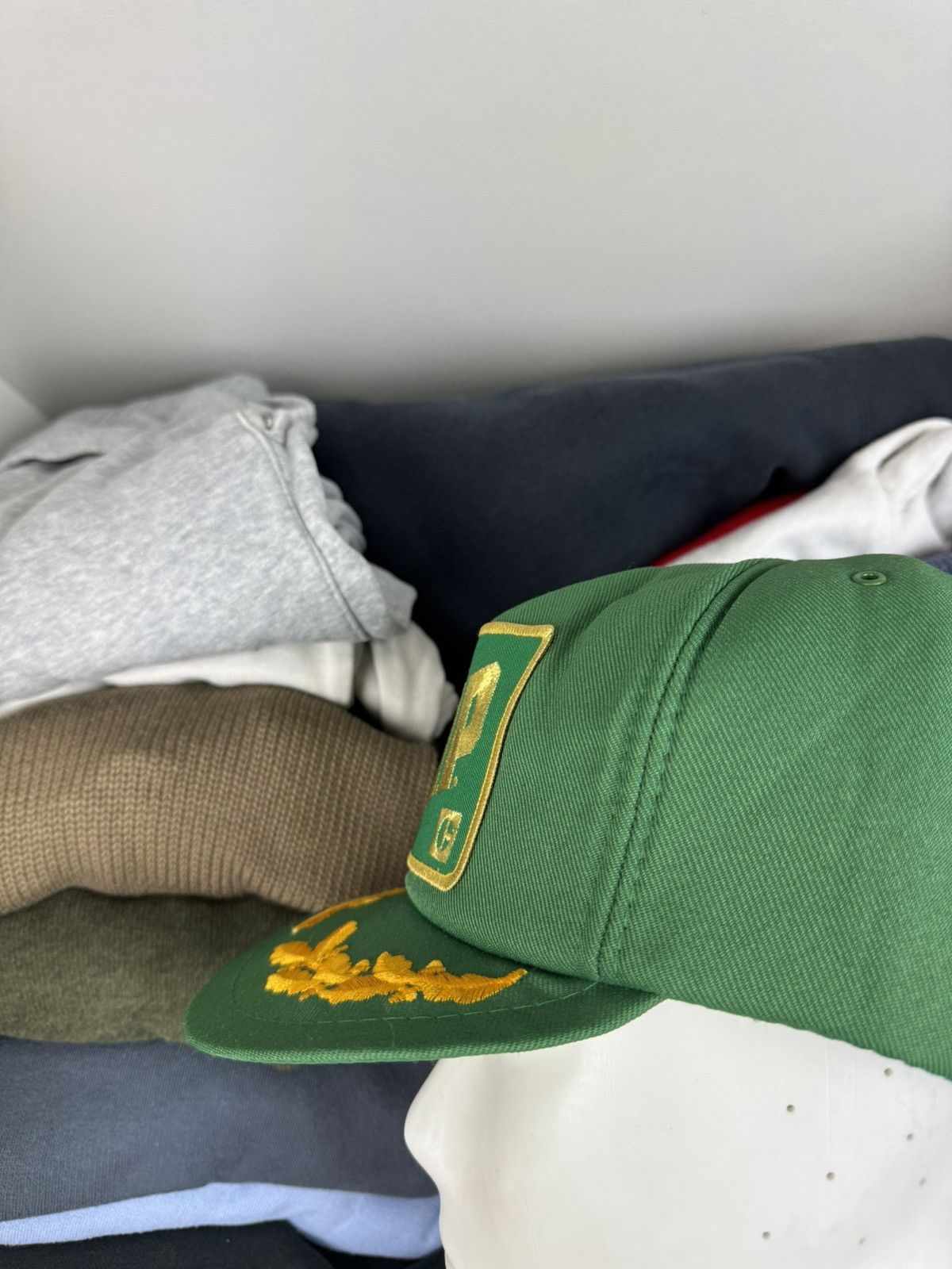 Caterpillar Vtg CAT Caterpillar VIP Australia Stateside Trucker Hat Cap Size ONE SIZE - 5 Thumbnail