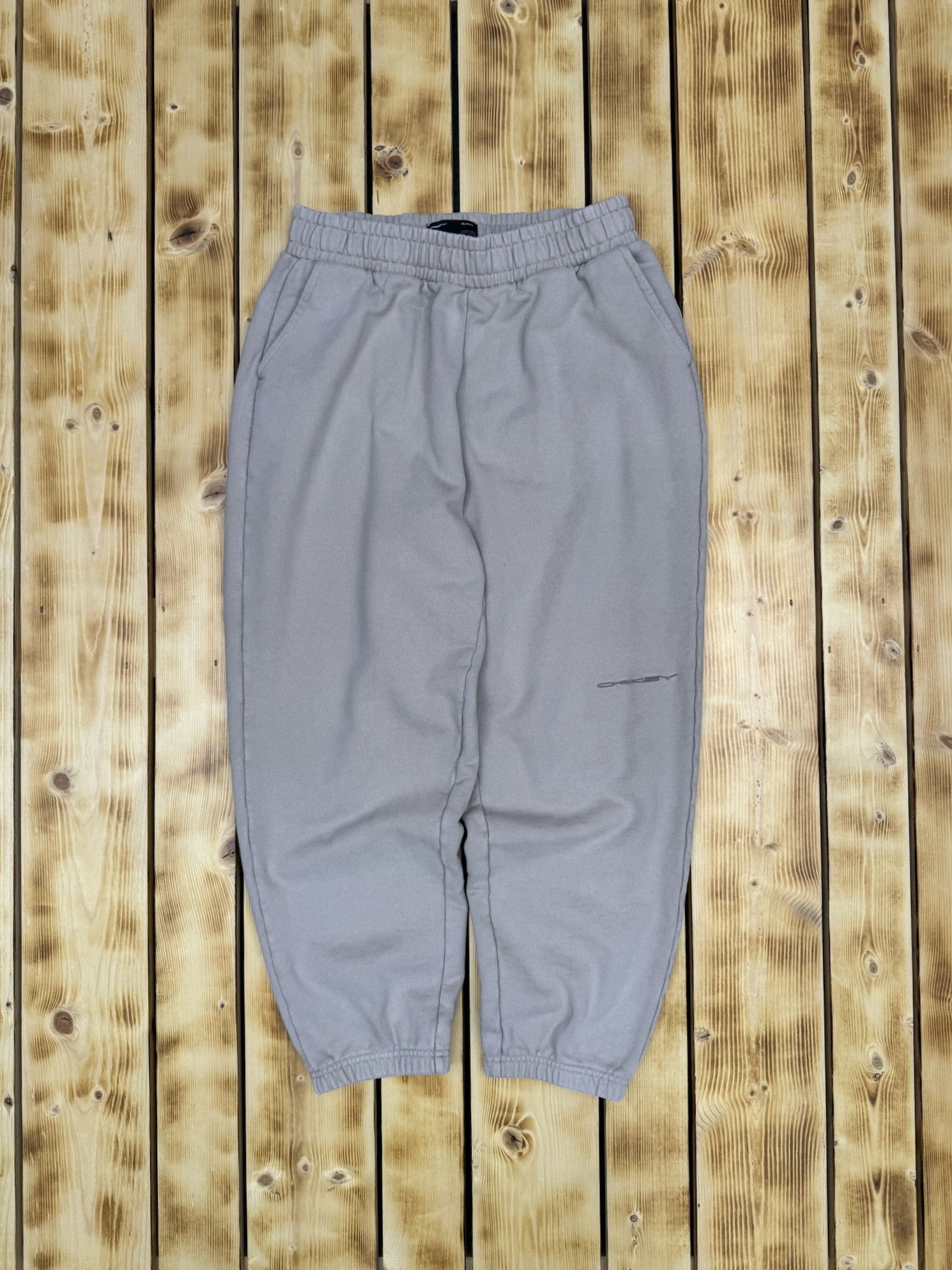 Oakley Relax Fit Mid Rise Ankle Crop Joggers Sweatpants