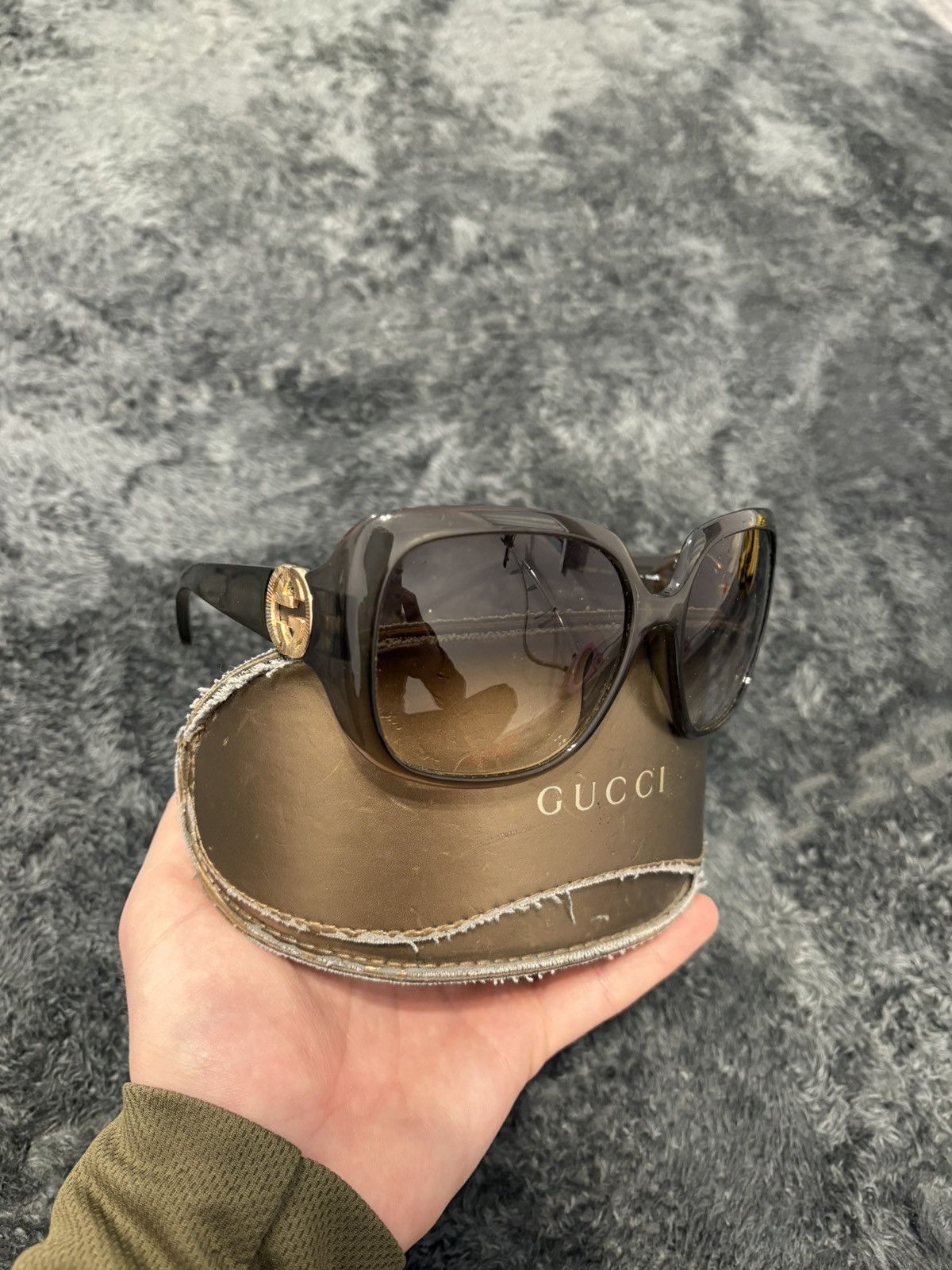 Gucci Vintage Gucci GG Interlocking Logo Sunglasses Size ONE SIZE - 1 Thumbnail