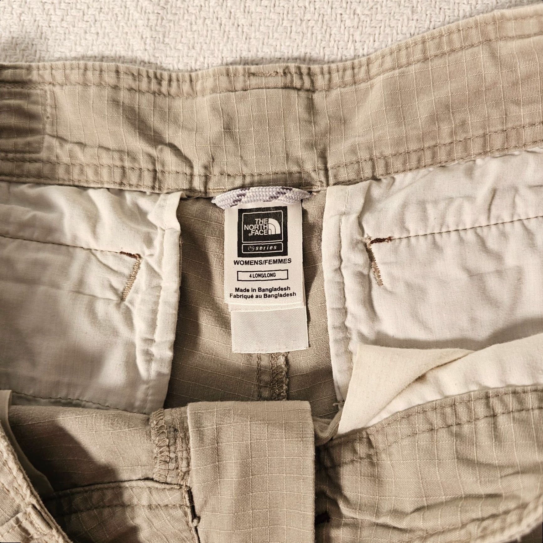 The North Face The North Face Shorts Women 4L Khaki Hiking Outdoor Cargo T150 Size 27" / US 4 / IT 40 - 2 Thumbnail