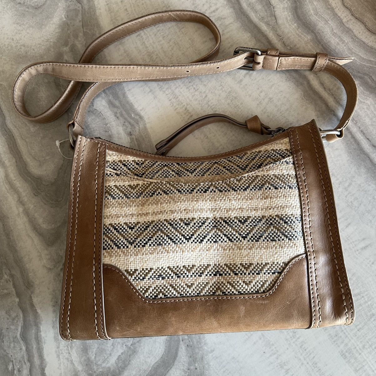 Frye FRYE Melissa Straw Zip Beige Brown Crossbody Bag Size ONE SIZE - 2 Thumbnail