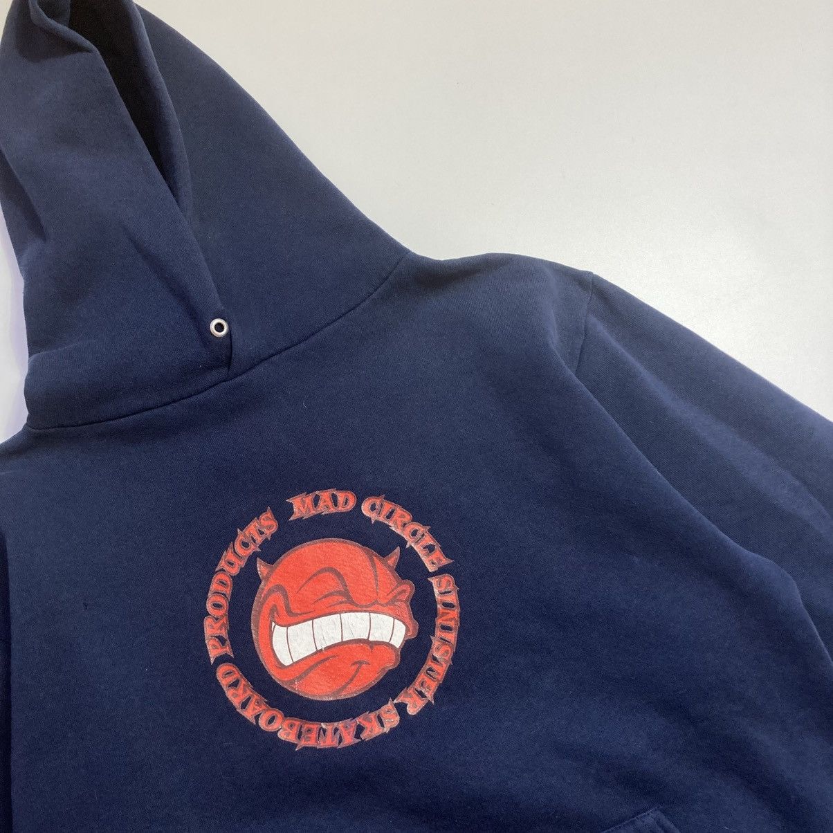 Alien Workshop vintage mad circle skateboards hoodie Size US M / EU 48-50 / 2 - 3 Thumbnail
