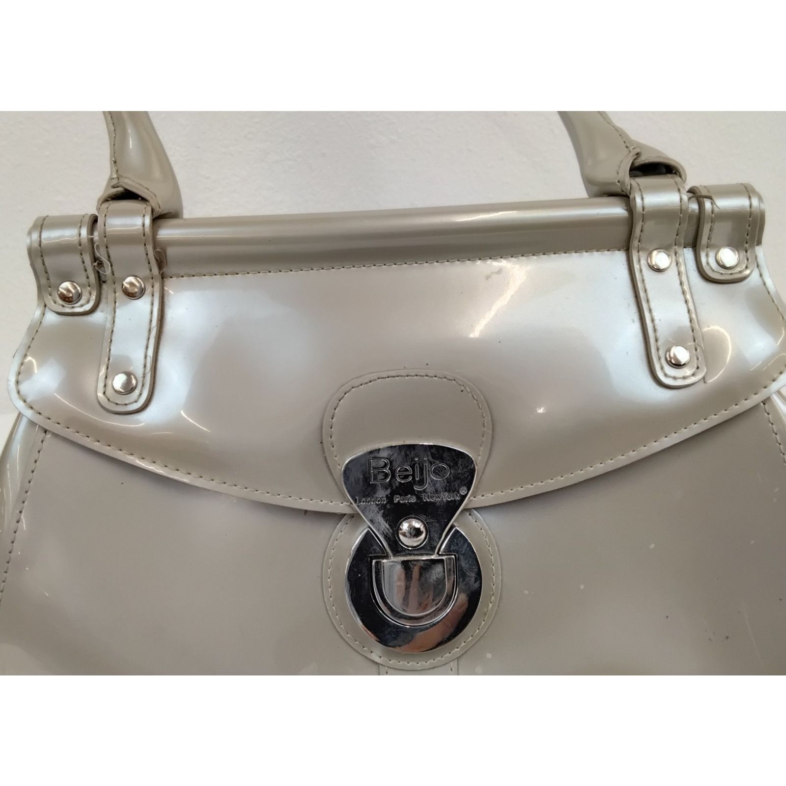 Other Beijo Handbag Taupe Silver PVC Purse & Wallet W/ Dust Bags Size ONE SIZE - 6 Thumbnail