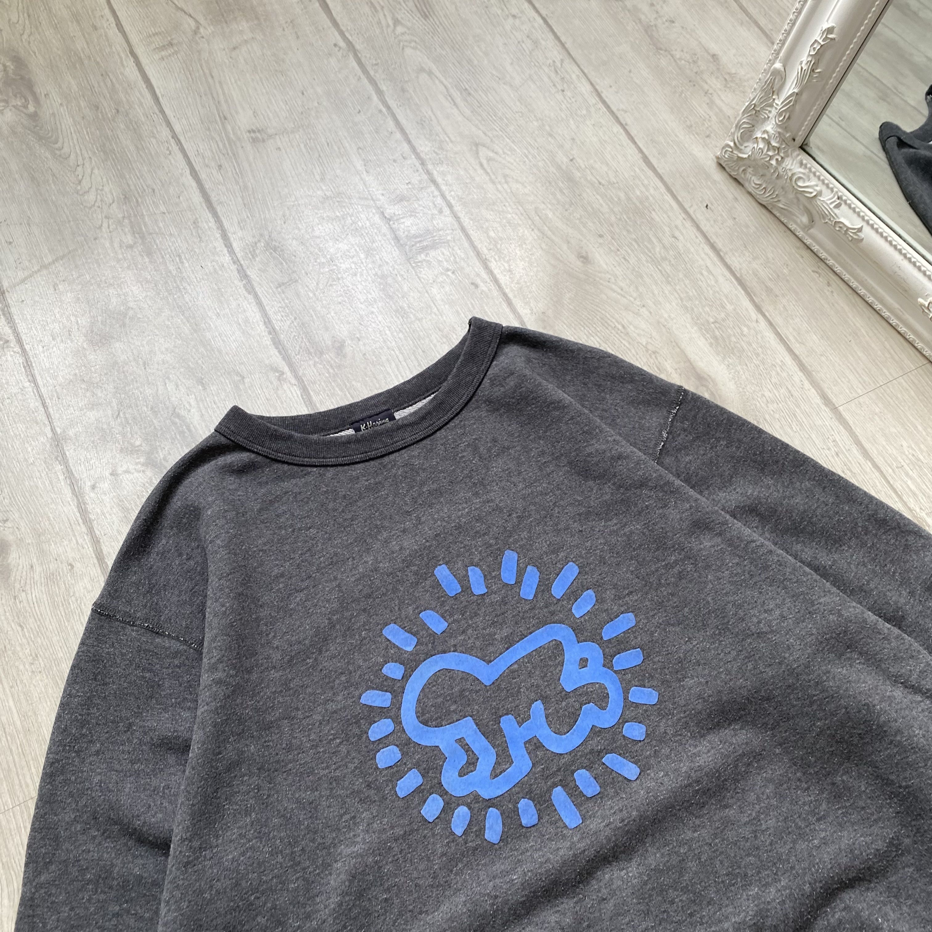 Keith Haring 🖍️Japanese Vintage Keith haring big logo sweatshirt Uniqlo Size US XL / EU 56 / 4 - 2 Thumbnail