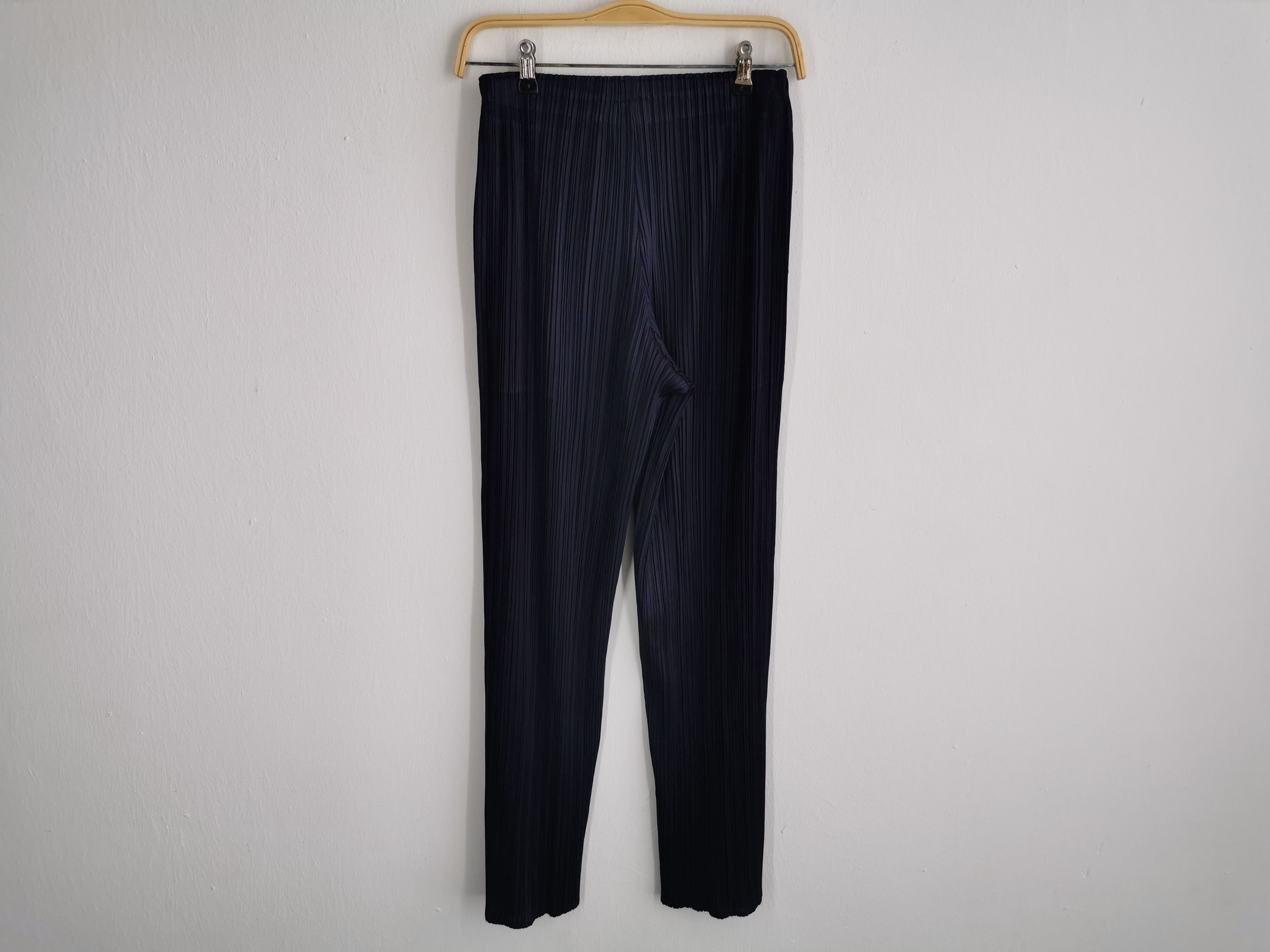 Pleats Please Issey Miyake Vintage 90s Pleats Please Issey Miyake Pants Made In Japan Size 30" / US 8 / IT 44 - 3 Thumbnail