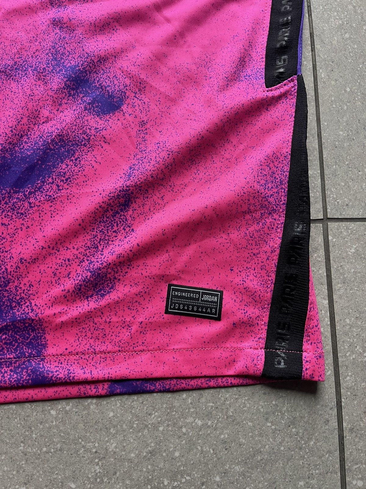 Jordan Brand 2021 Nike Jordan PSG pink purple soccer jersey Size US S / EU 44-46 / 1 - 12 Thumbnail