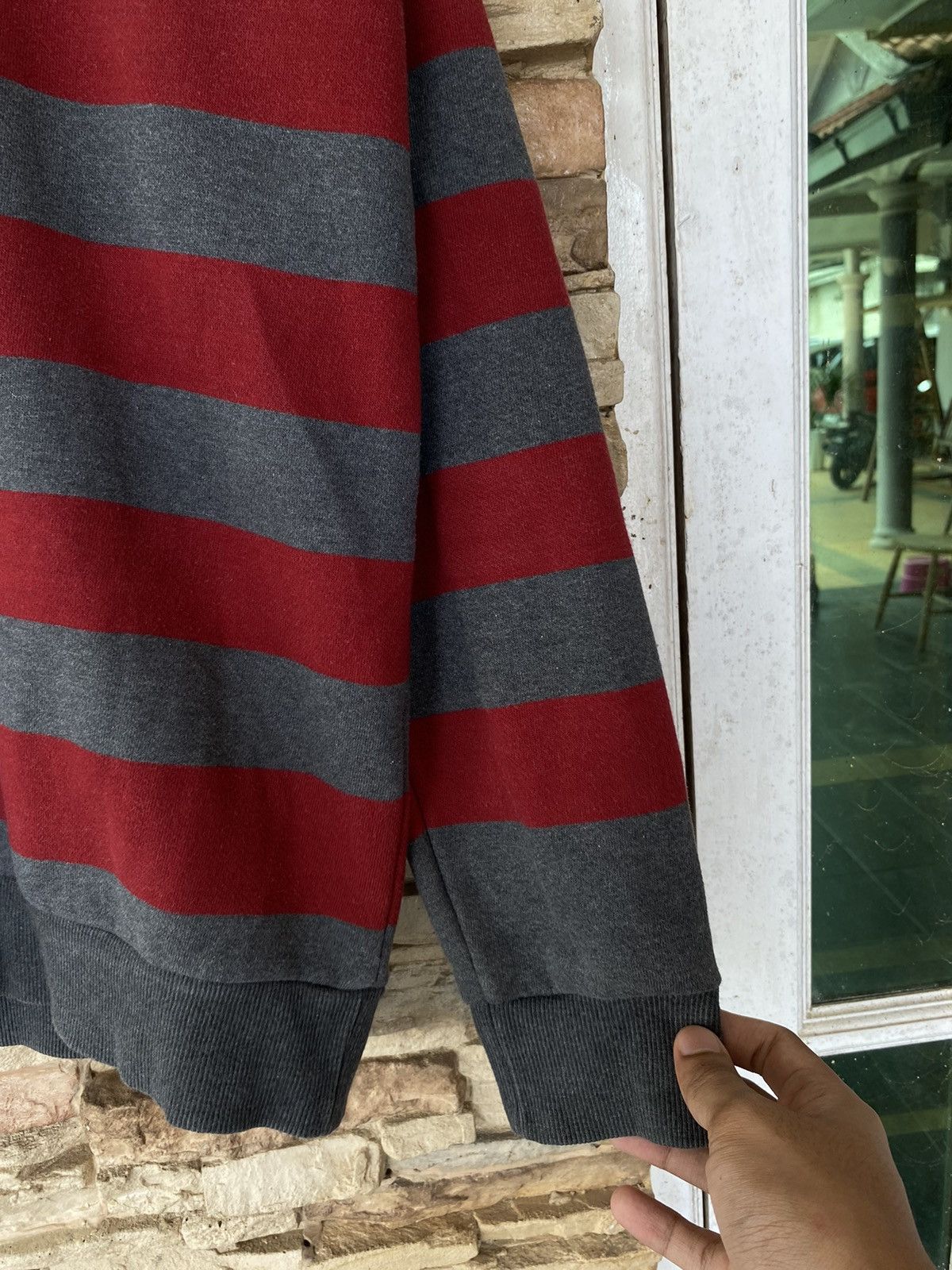 Vintage Vintage Lacoste Stripe Sweatshirt Size US L / EU 52-54 / 3 - 3 Thumbnail