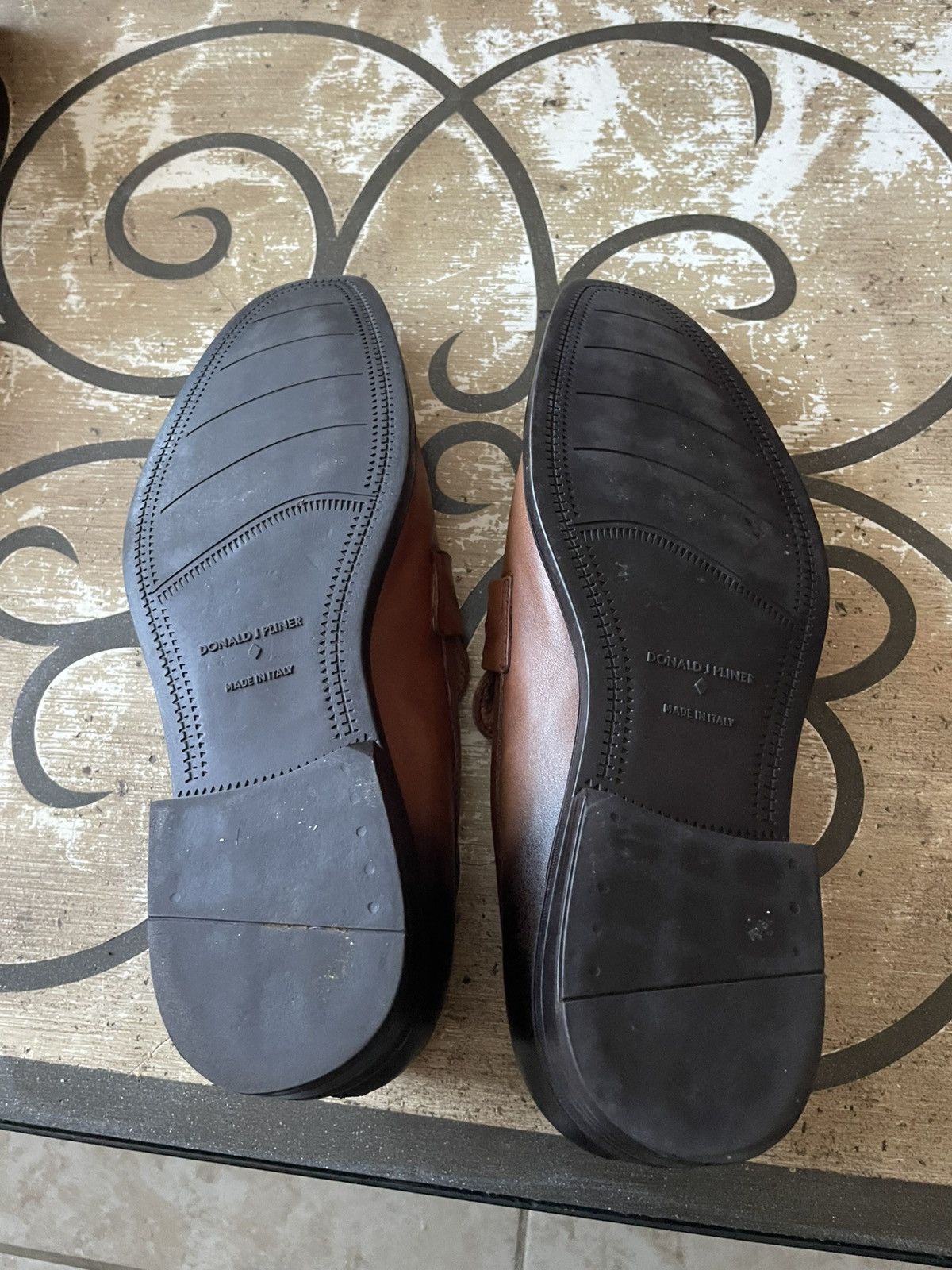 Donald Pliner Bryc2 Saddle Baby Calf slip on loafers Size US 10 / EU 43 - 12 Thumbnail