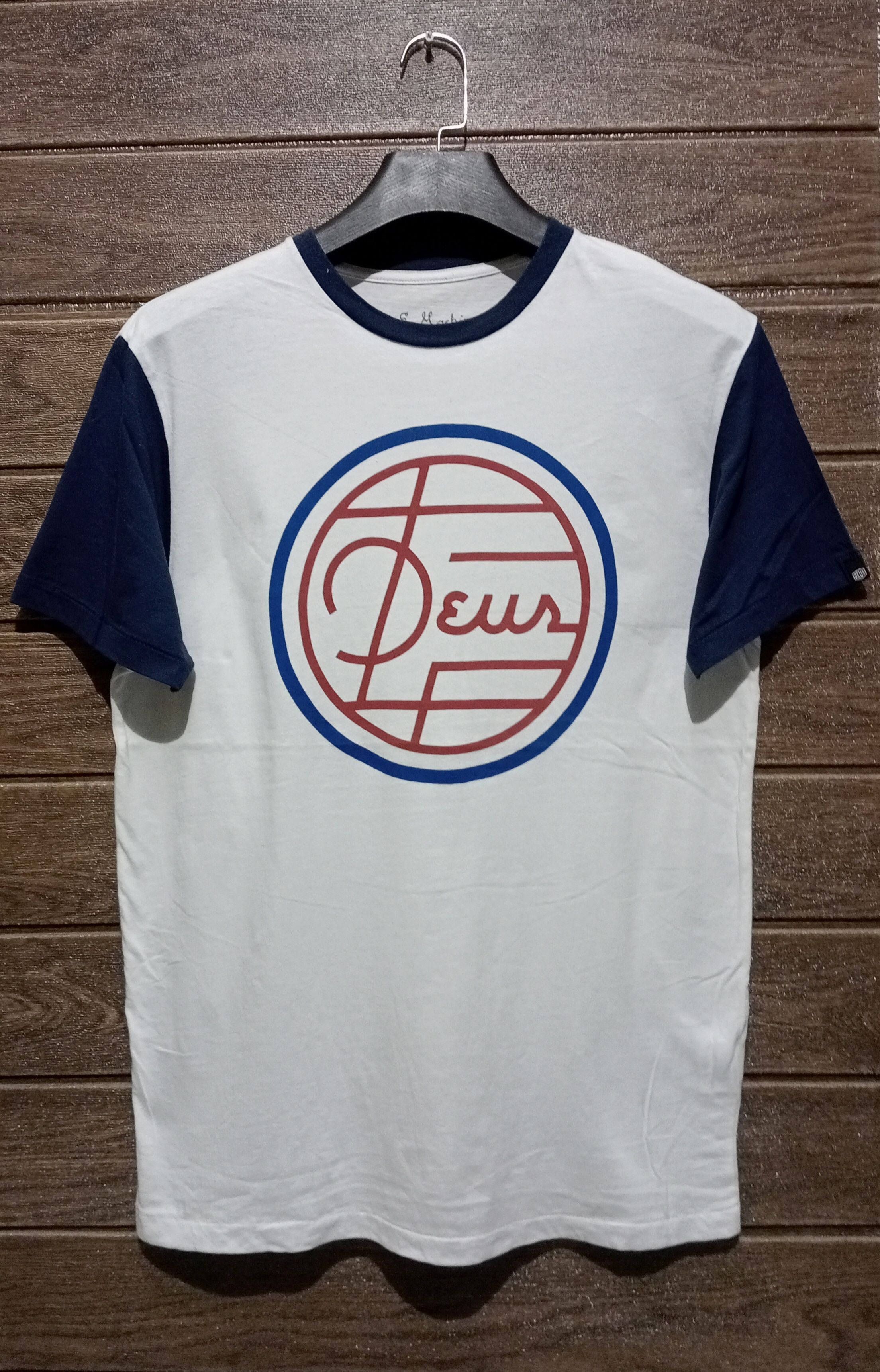 Deus Ex Machina Deus Ex Machina Big Logo Single Stitch Tee Size US M / EU 48-50 / 2 - 1 Thumbnail
