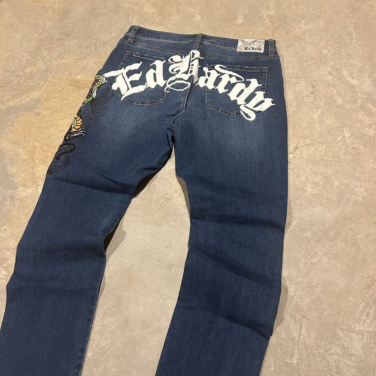 Ed Hardy × Vintage Crazy Vintage Y2K Ed Hardy Spellout Embroidered Jeans Skater Size US 36 / EU 52 - 2 Thumbnail