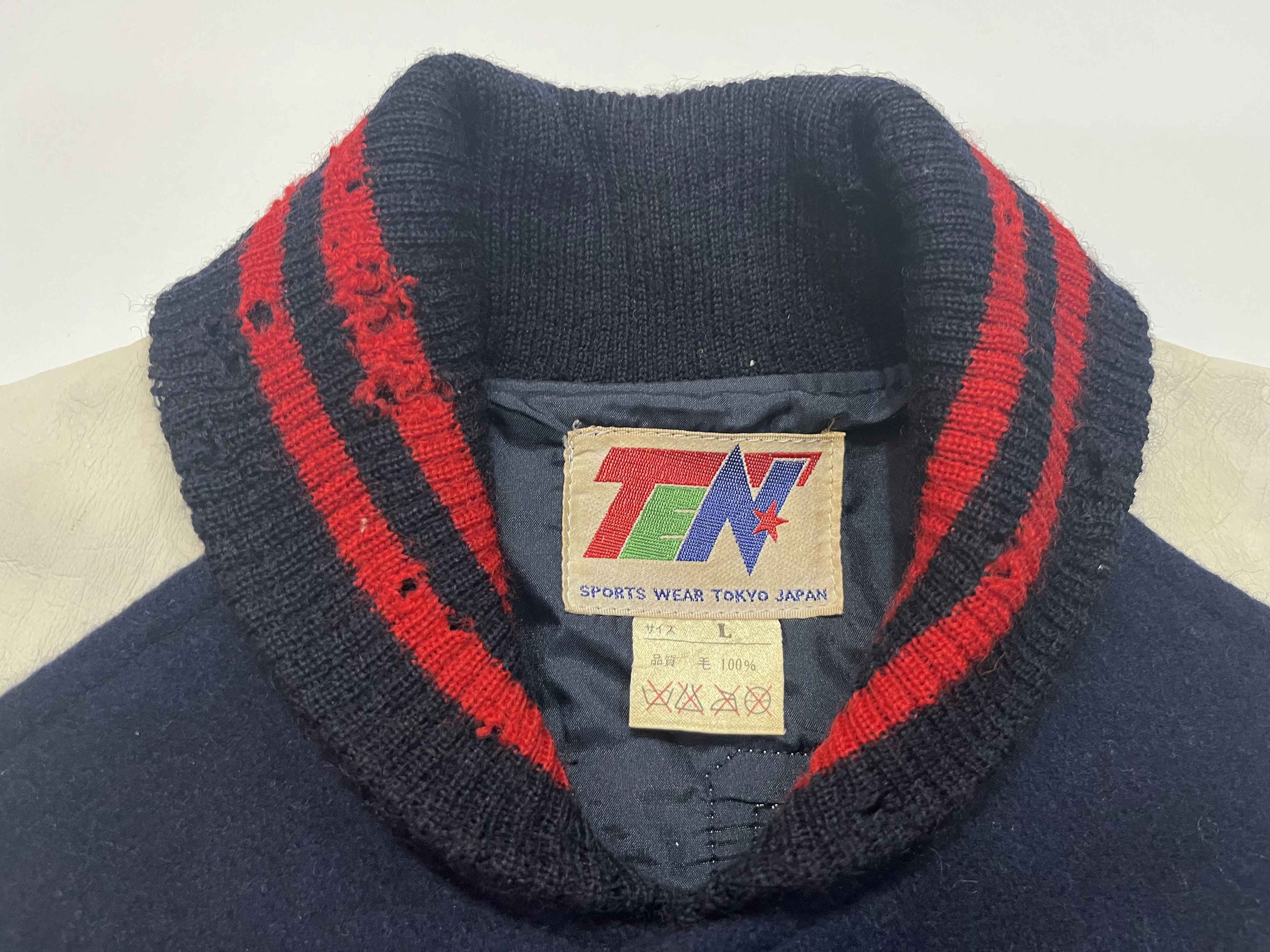 Vintage Vintage Waseda University Ski Team Letterman Leather Jacket Size US L / EU 52-54 / 3 - 4 Thumbnail