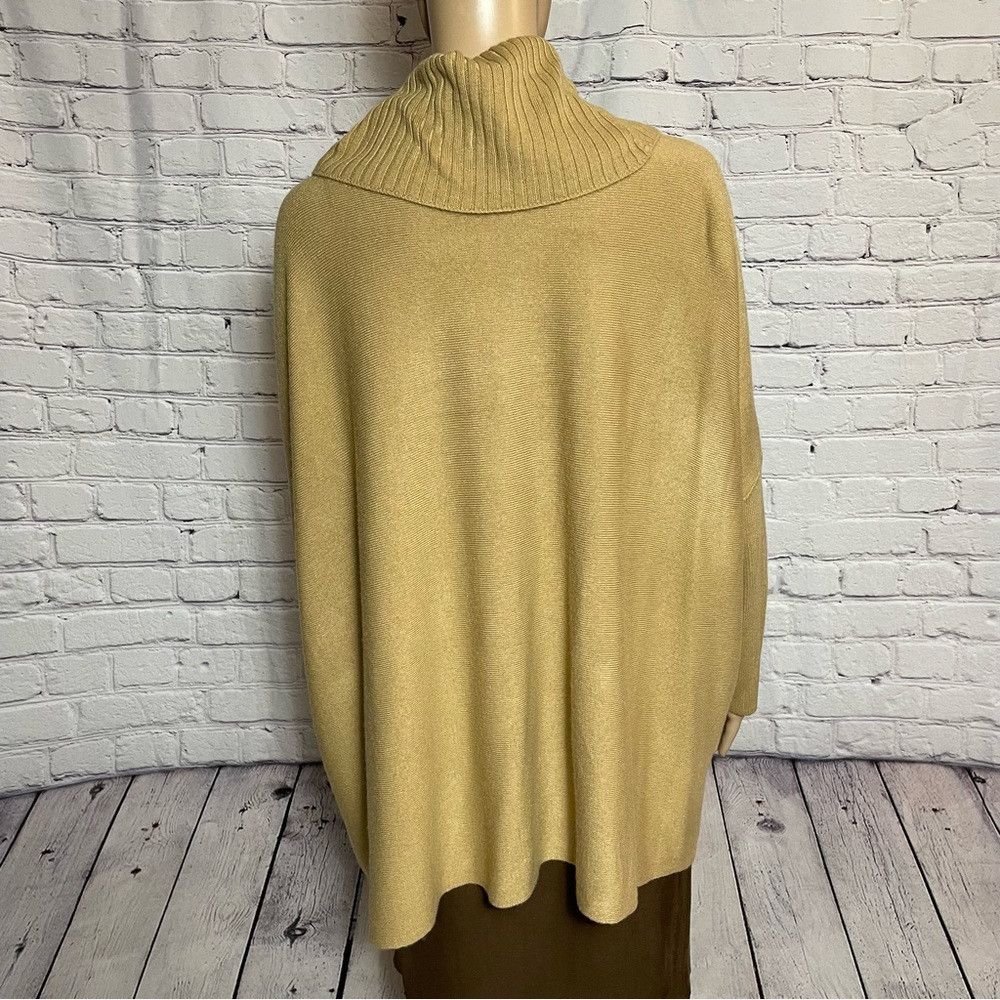 Other New Napa Valley Beige Cowl Buckle Sweater Size L/XL Petite Size L / US 10 / IT 46 - 6 Thumbnail
