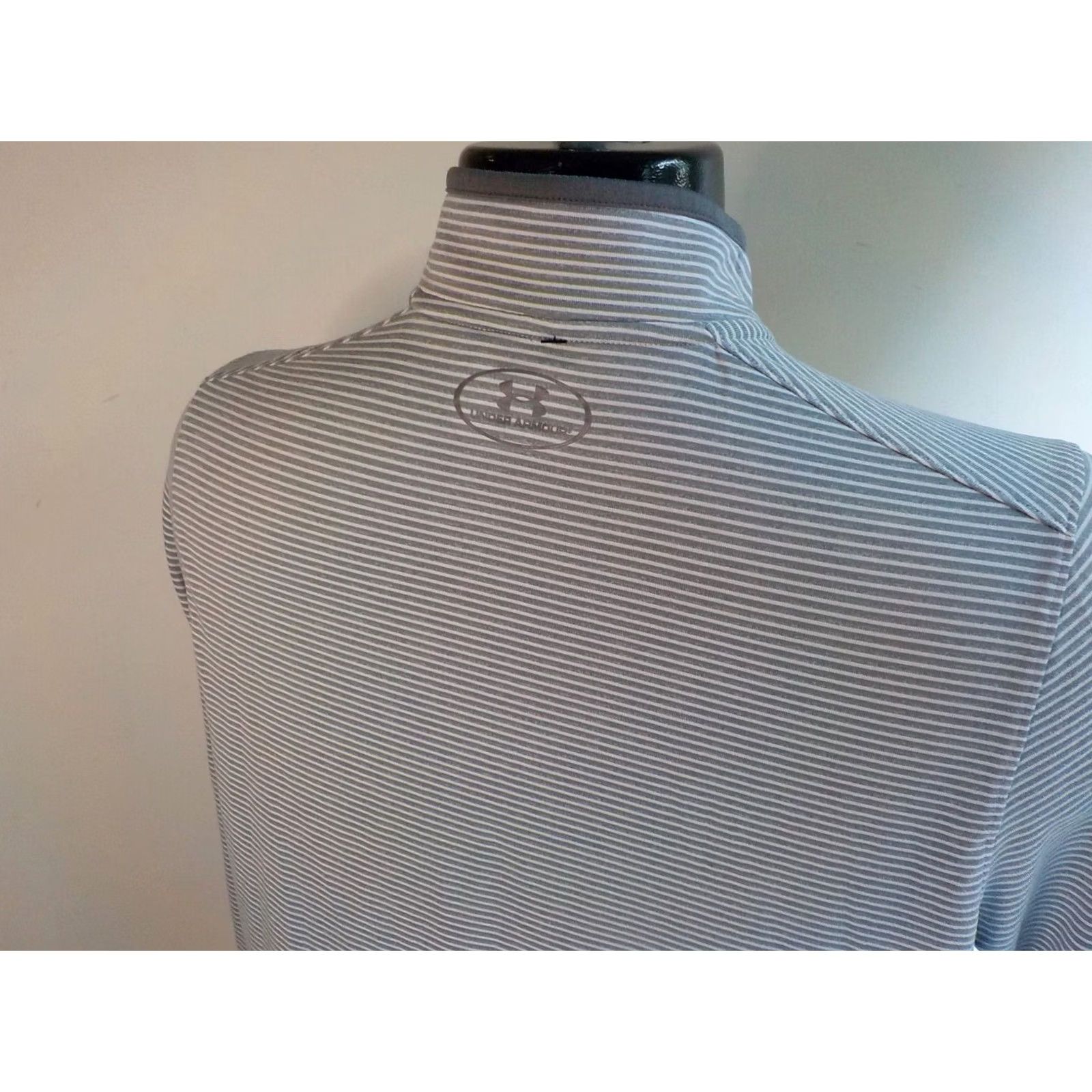 Under Armour Under Armour 1/4 Zip Pullover Gray White Striped Cotton Blend SZ M Mens Activewear Long Sleeve Mock Neck Zip Size US M / EU 48-50 / 2 - 4 Thumbnail