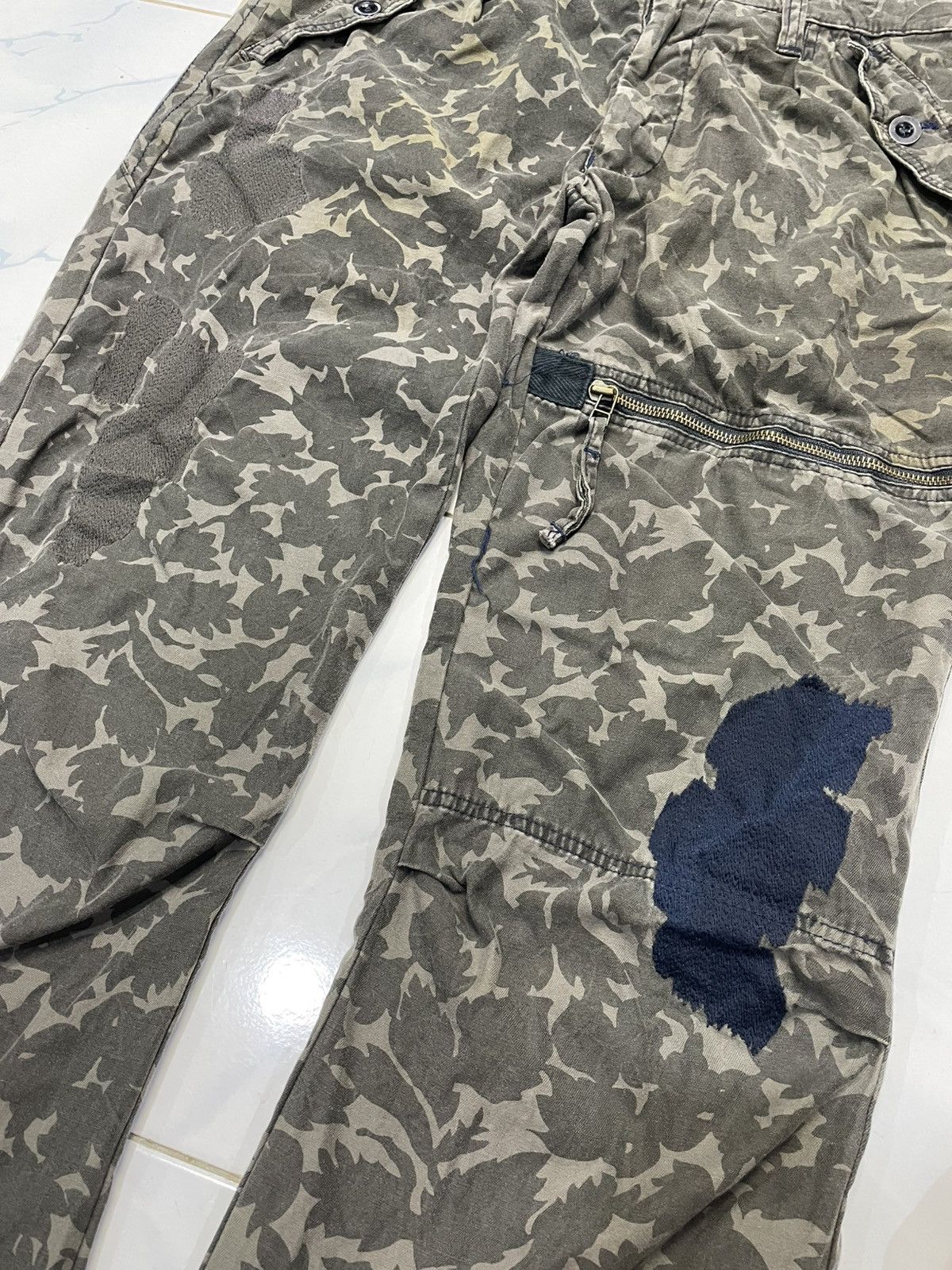 Japanese Brand Japanese Brand Camo Monkey Pants Size US 34 / EU 50 - 4 Thumbnail