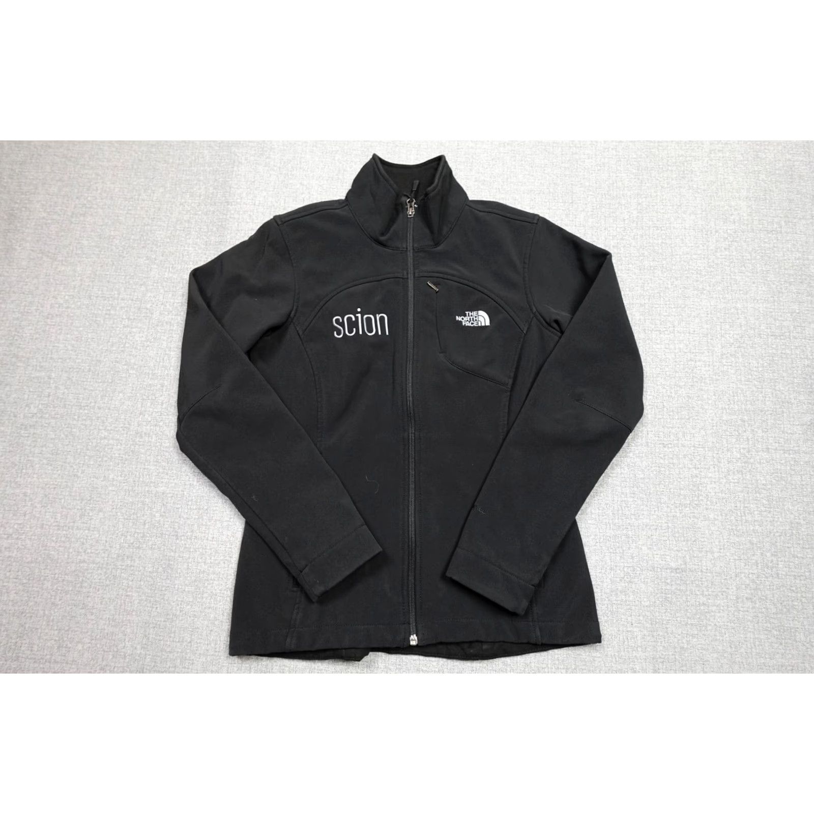 The North Face The North Face Jacket Women S Black Softshell Full Zip Logo Windbreaker Outdoor 90s Mens Size S / US 4 / IT 40 - 2 Thumbnail